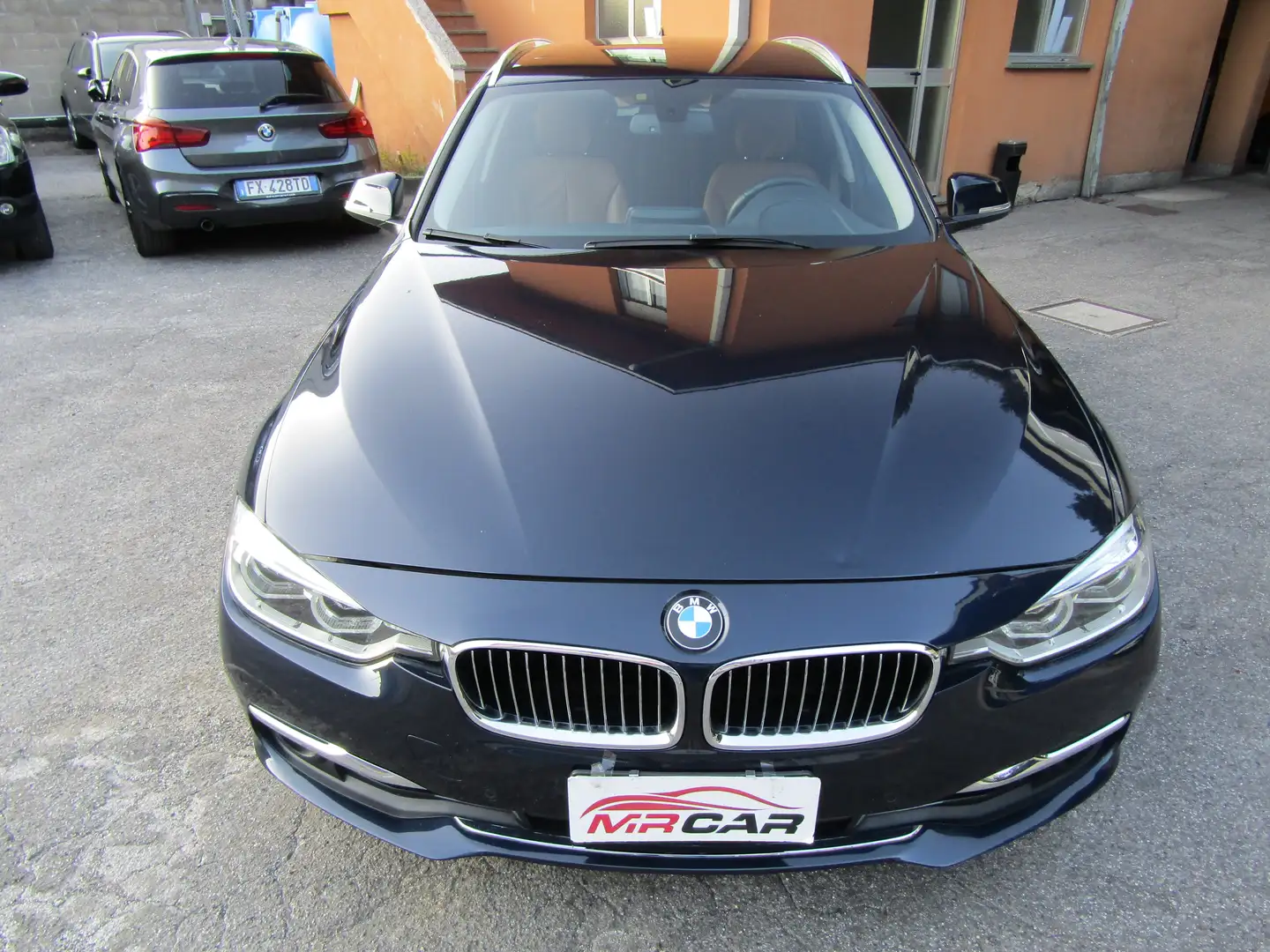 BMW 320 Serie 3 F31 2015 Touring 320d Touring Luxury auto Blauw - 2