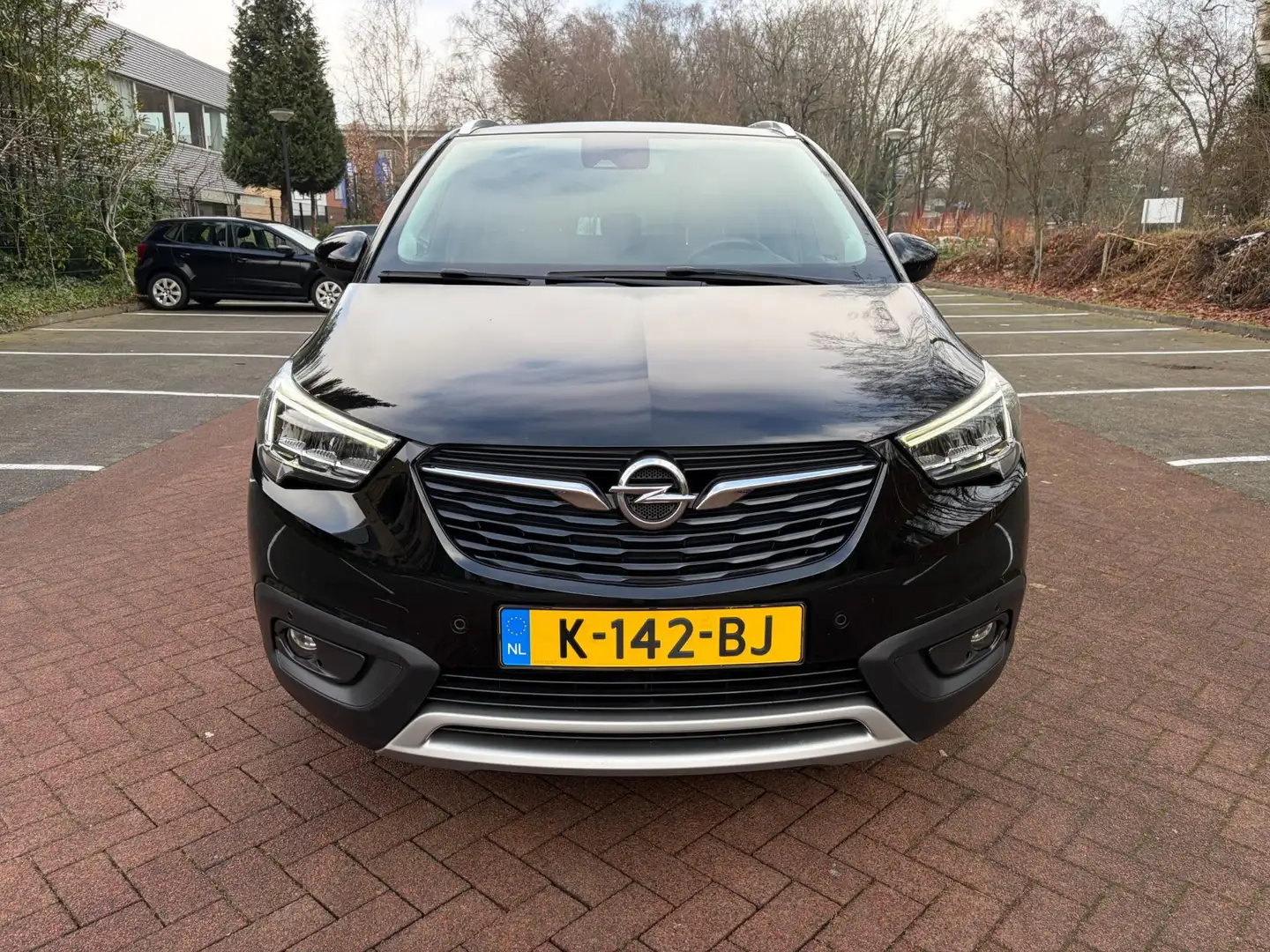 Opel Crossland X 1.2 Turbo Innovation / Keyless / Carplay / Stuurve Noir - 2