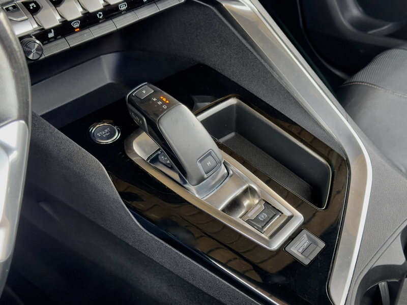 Peugeot 5008 1.6 e AUT6 GT ZOMER ACTIE! BETAAL NU 50% 7950 DE R — photo 10