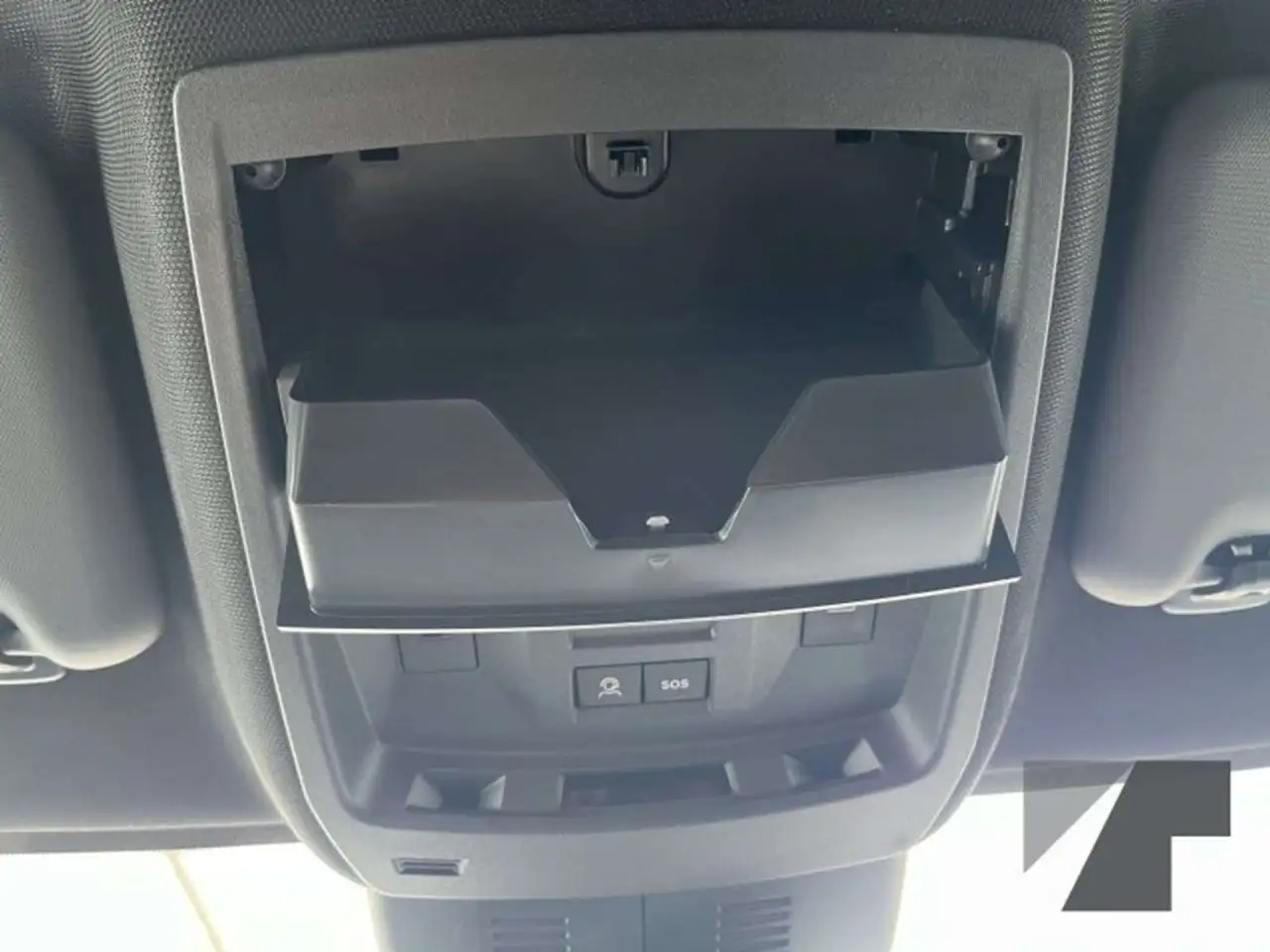 Peugeot 5008 Hybrid 136 GT 25