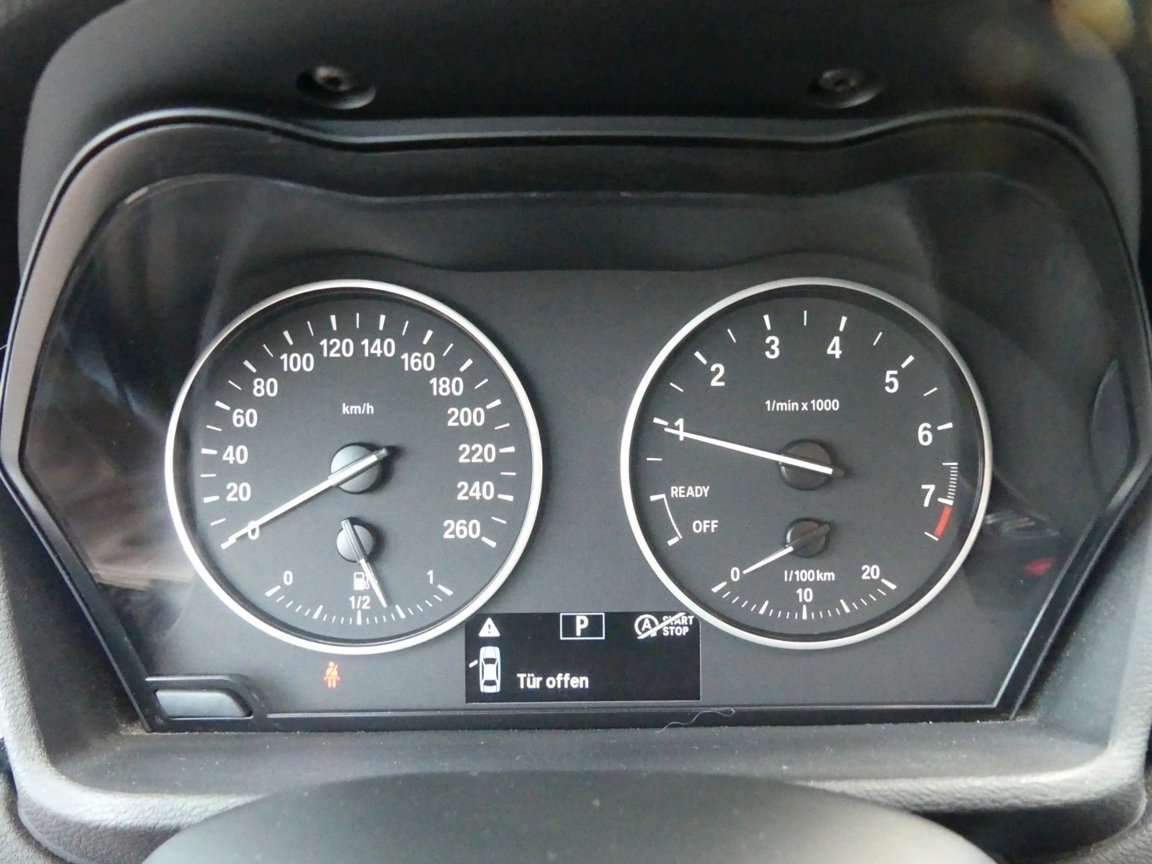BMW X1 sDrive 18 i Advantage*Navi*Sitzhzg.*Panorama — photo 15