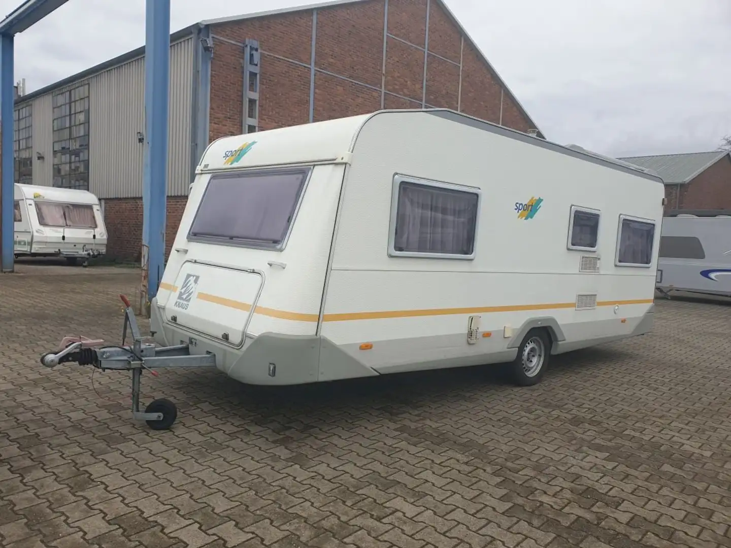 Knaus Sport 550TK Sackmarkise Autark 5-Schlafplätze - 2