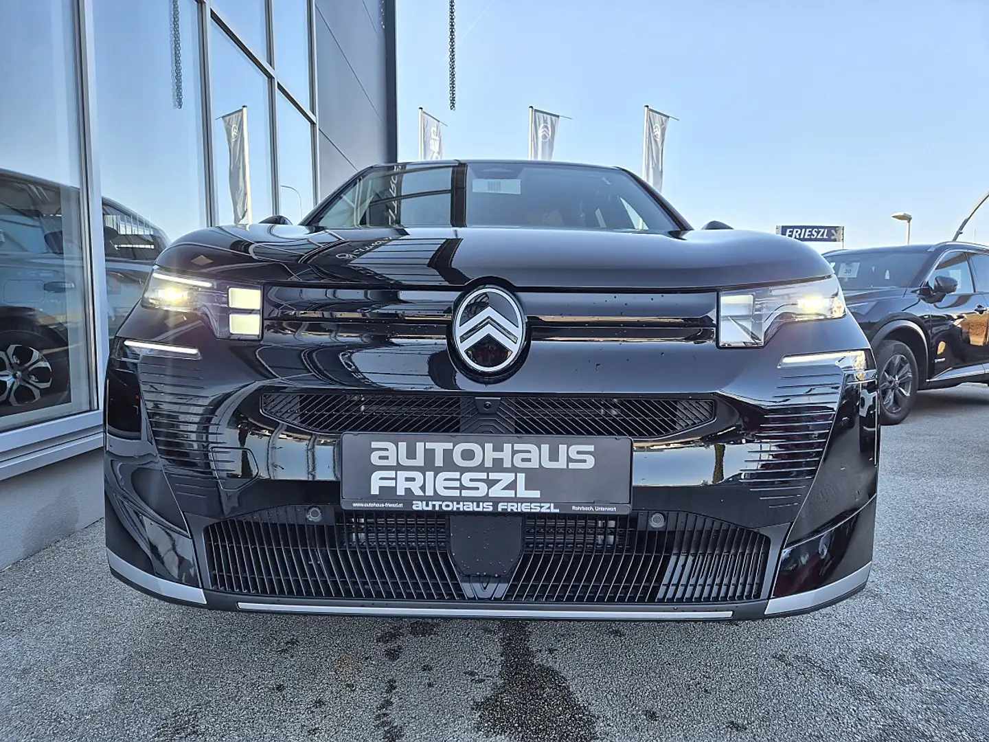 Citroen C5 Aircross mHEV 145 Max Aut. Schwarz - 2