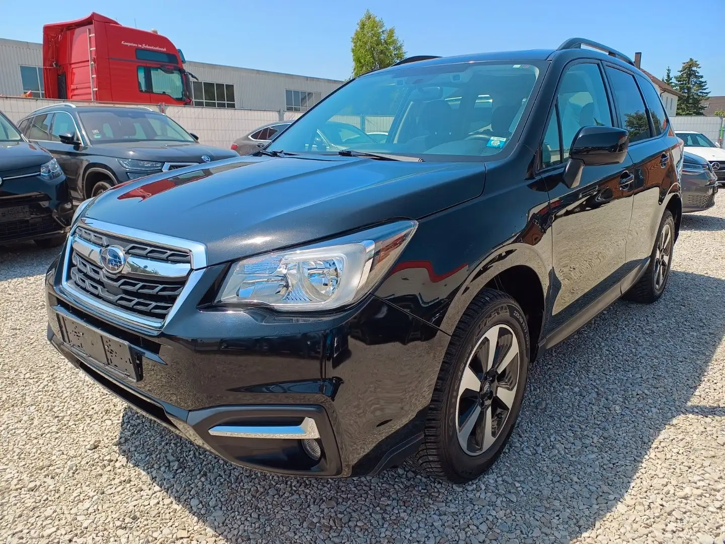 Subaru Forester 2.5 Automatik, Allrad, RFK, SHZ Schwarz - 1