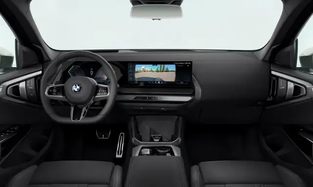 BMW X3 view 4