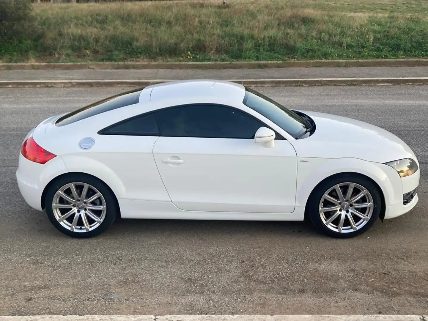 Audi TT TT II 2006 Coupe Coupe 1.8 tfsi Bianco - 2