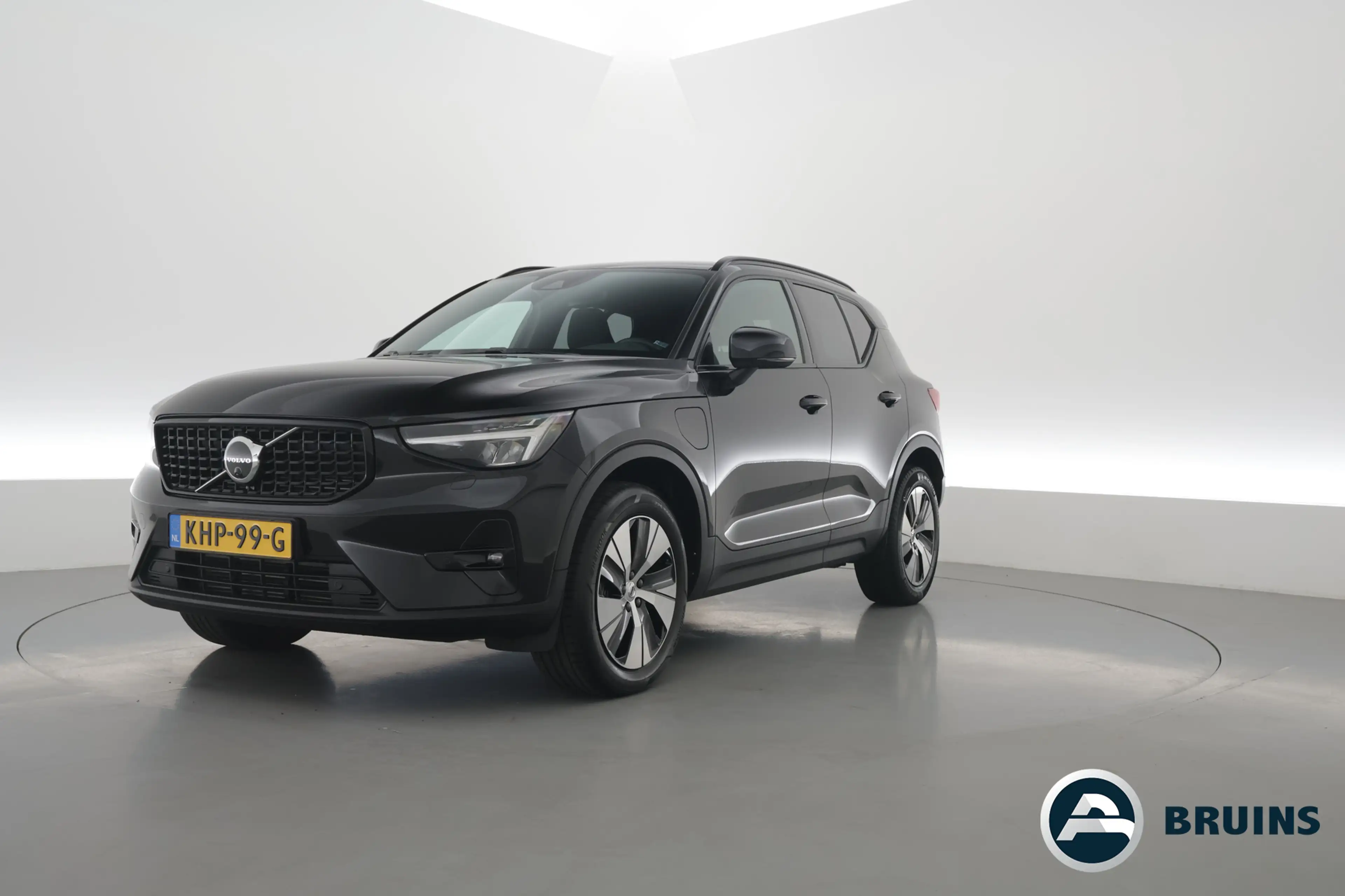 Volvo XC40 1.5 T5 Plug-in hybrid Plus Dark | Trekhaak | 360 c