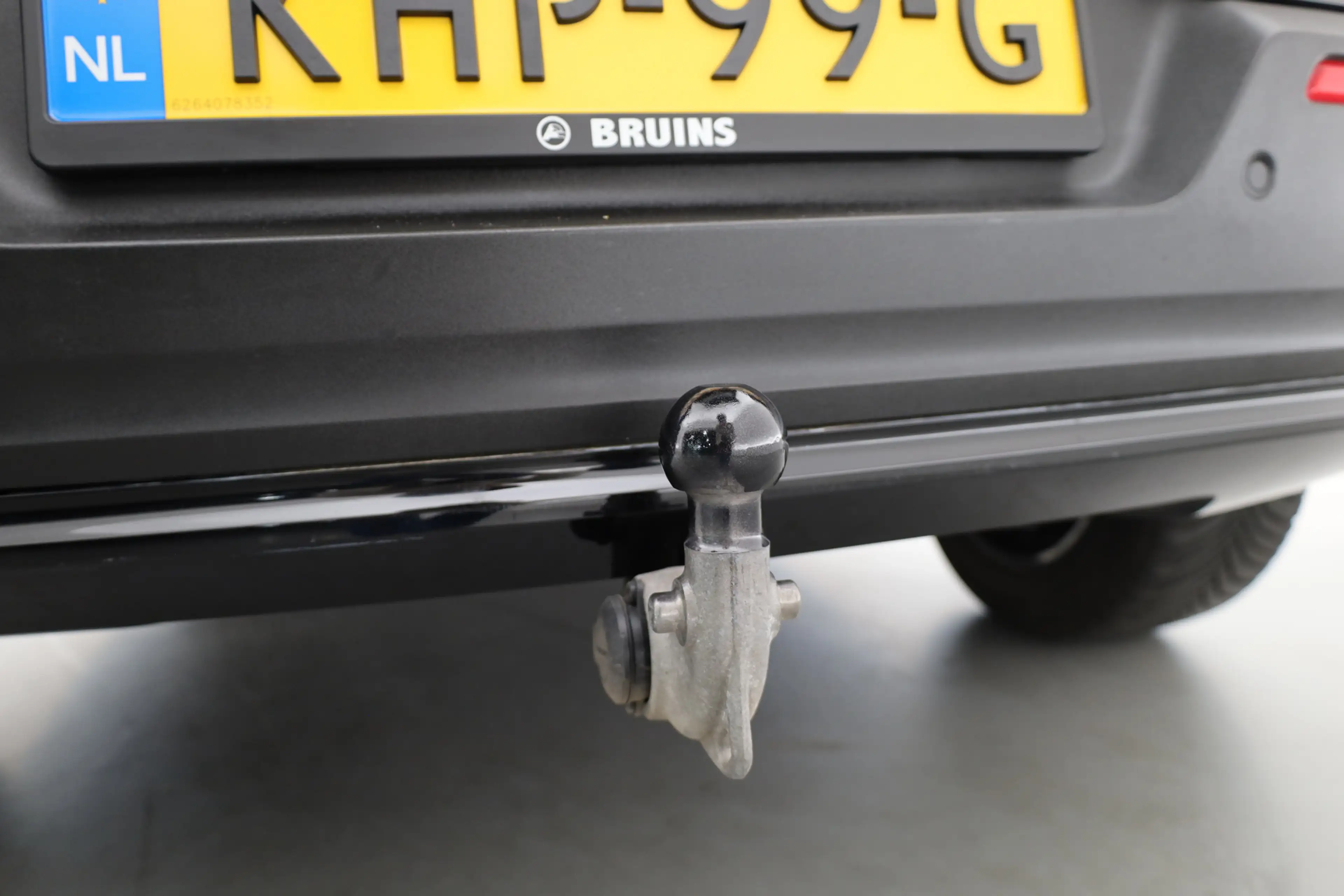 Volvo XC40 1.5 T5 Plug-in hybrid Plus Dark | Trekhaak | 360 c — photo 35