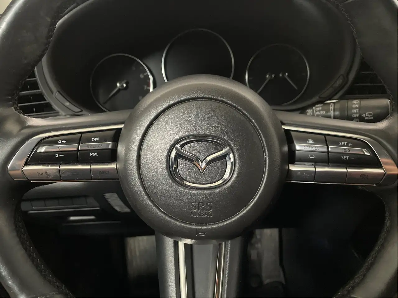 Mazda CX-30 снимка Mazda CX-30