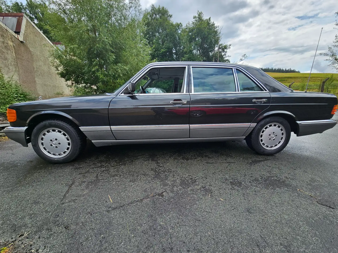 Mercedes-Benz S 300 S-Klasse SEL Чорний - 1