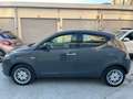 Lancia Ypsilon 1.2 Platinum 69cv Gris - thumbnail 2
