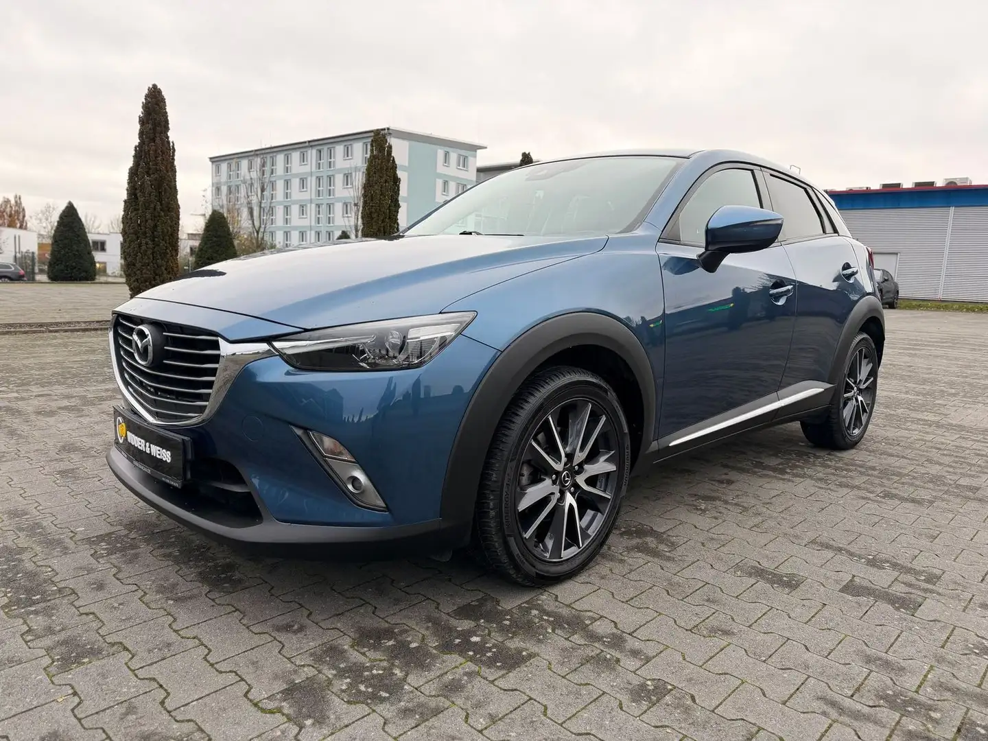 Mazda CX-3 Sports-Line LED/HUD/NAVI/KAMERA/SPUR/STZHZG Blau - 1