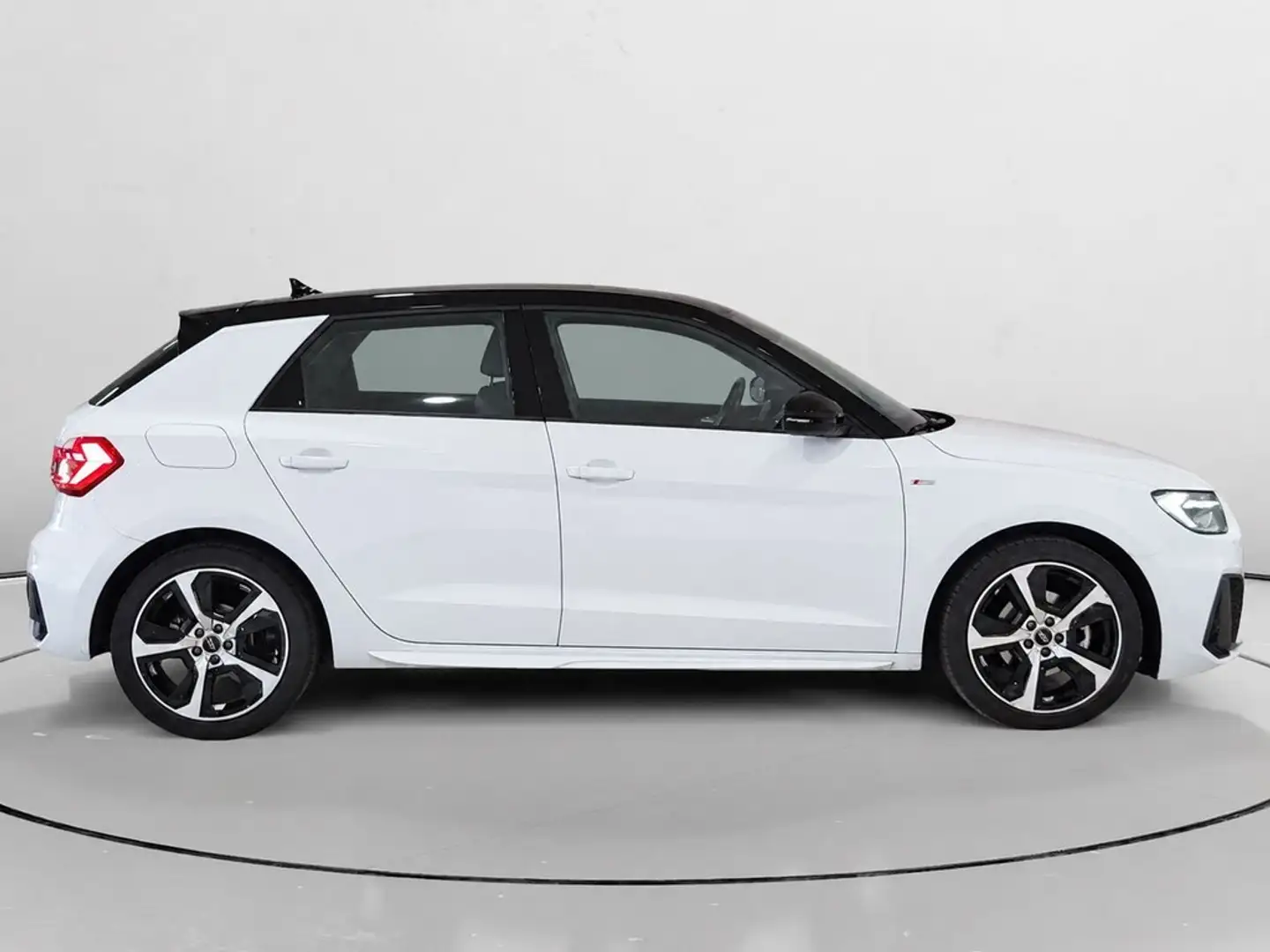 Audi A1 Sportback 30 TFSI Adrenalin S tronic Blanco - 2