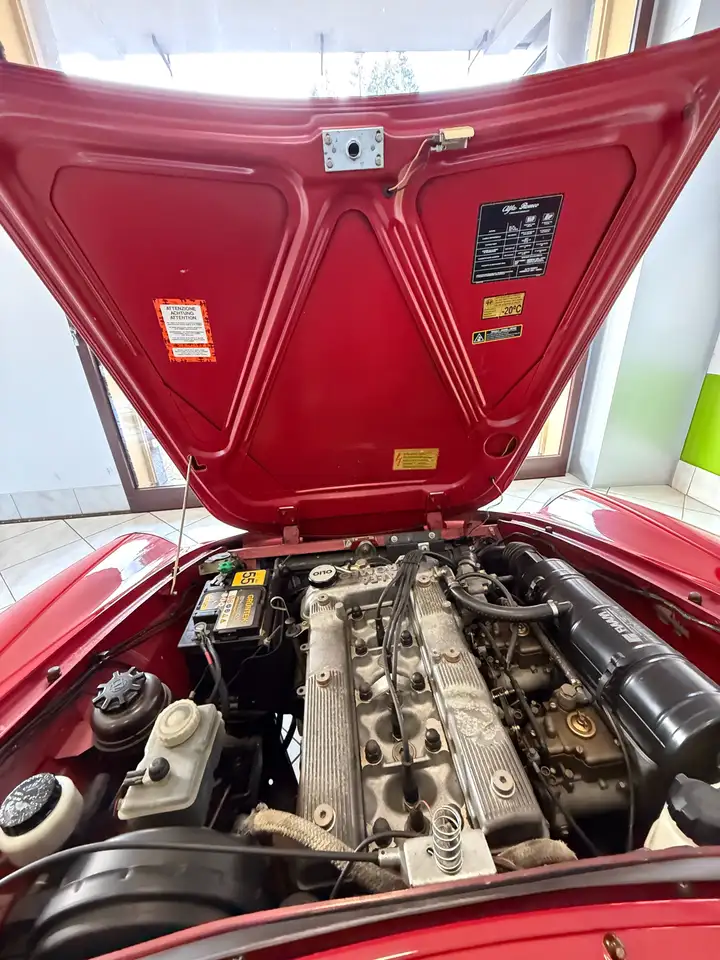 Alfa Romeo Spider 1.6 my90, foto 11