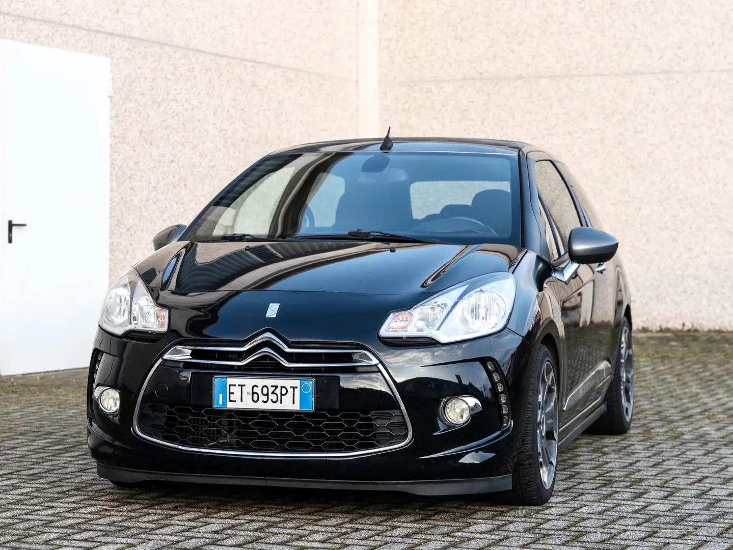 Citroen DS3 Cabrio 1.6 thp Sport Chic 155cv - 1