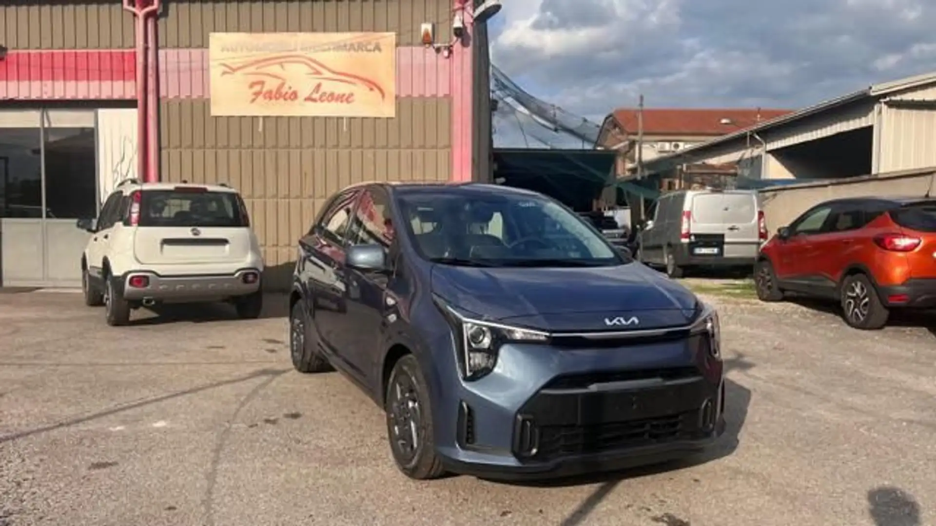 Kia Picanto 1.0 12V 5 porte Urban Pack Blu/Azzurro - 1