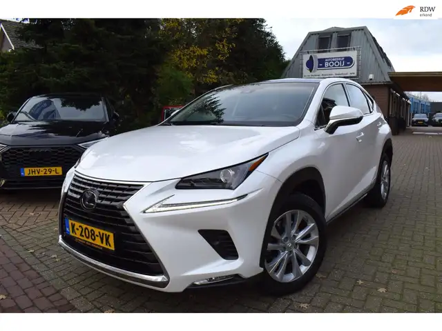 Lexus NX 300h AWD Luxury Line AUTOM/PANO DAK/CRUISE/NAVI/CARPLAY