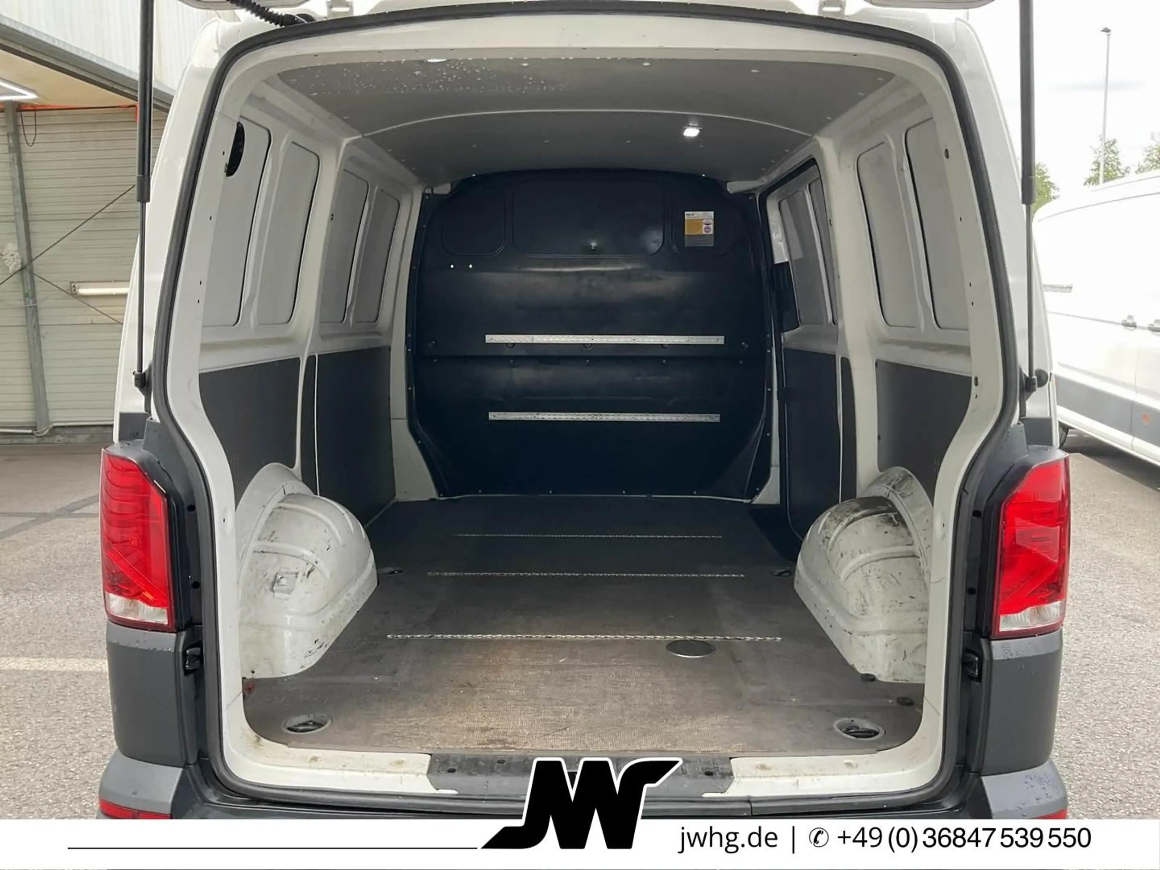 Volkswagen T6.1 Transporter T6.1 Kasten DSG TEMPOMAT/STANDHZ/DAB/AHK/PDC — photo 5