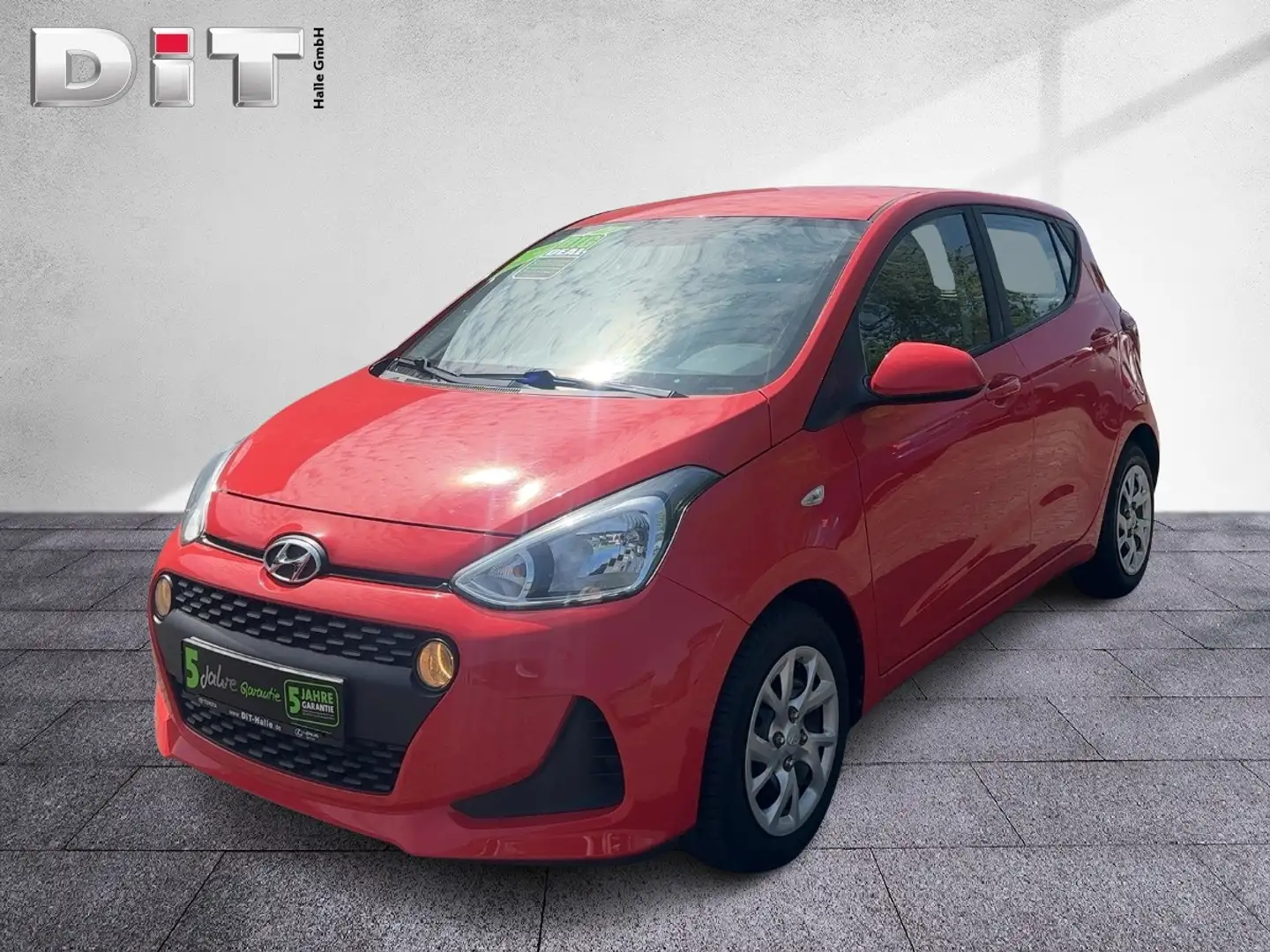 Hyundai i10 1.0 Trend Klima Tempomat Sitzhzg Rot - 1