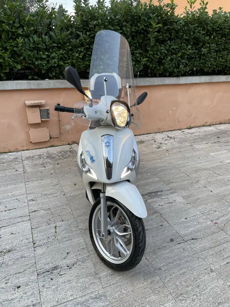 Piaggio Medley 125 Bianco - 1
