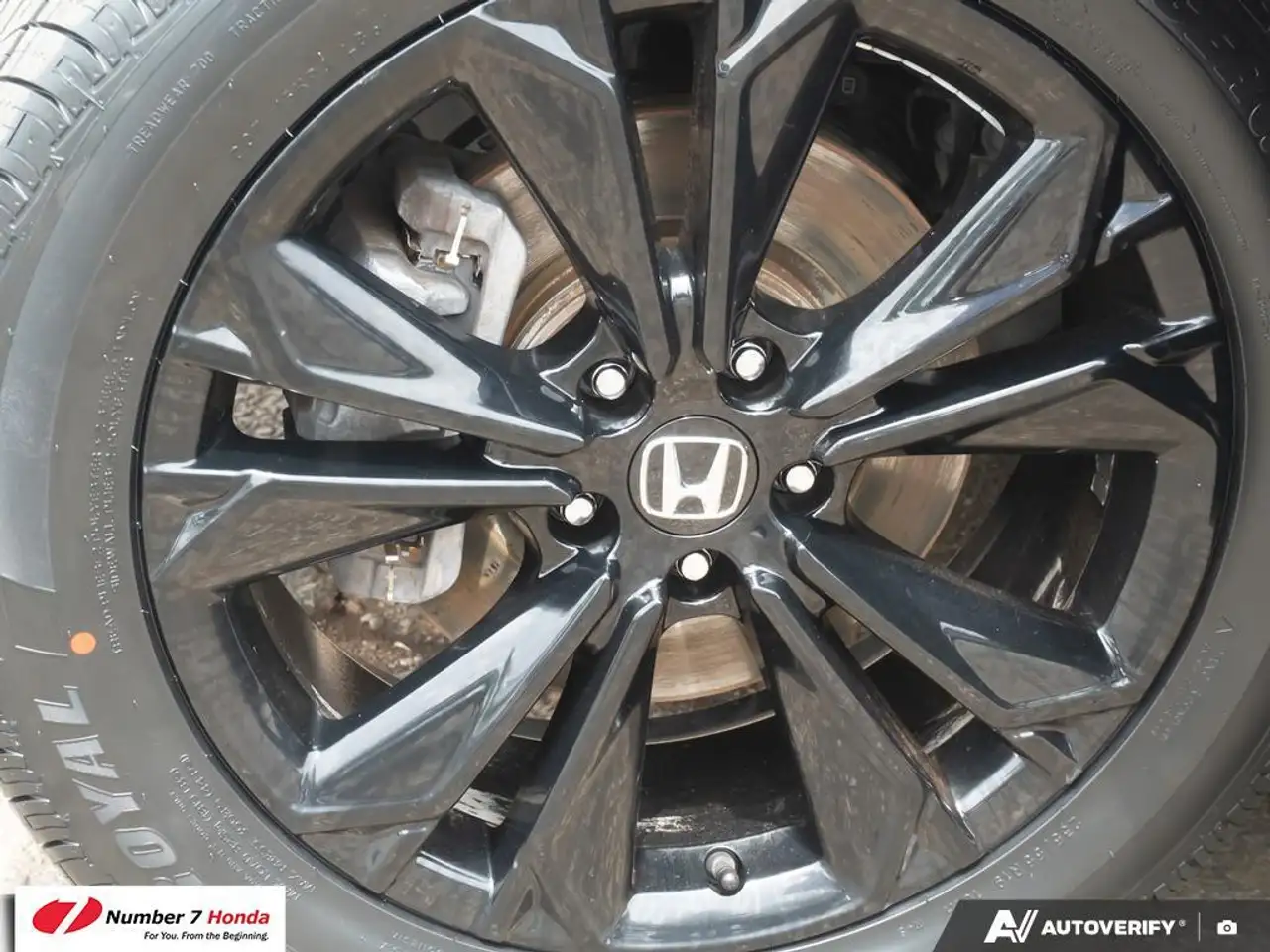 Honda CR-V photo Honda CR-V