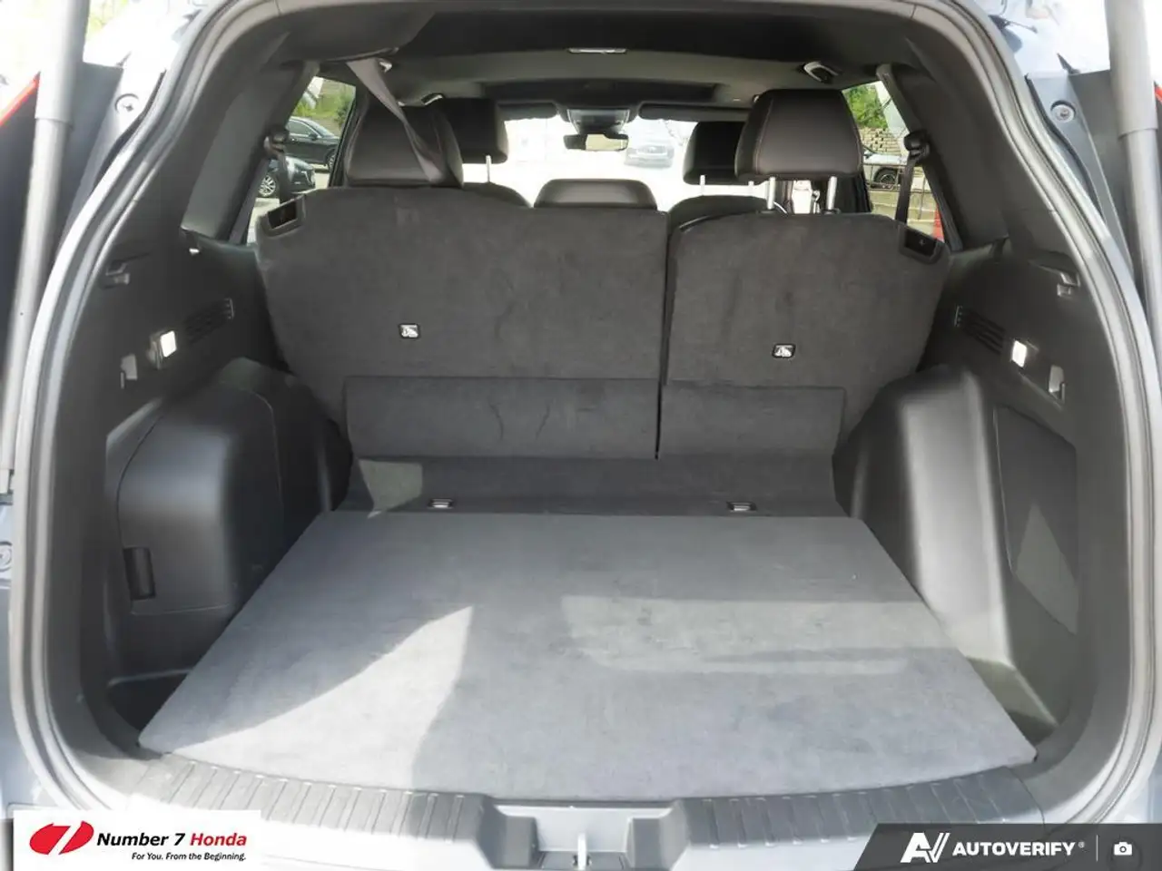 Honda CR-V photo Honda CR-V