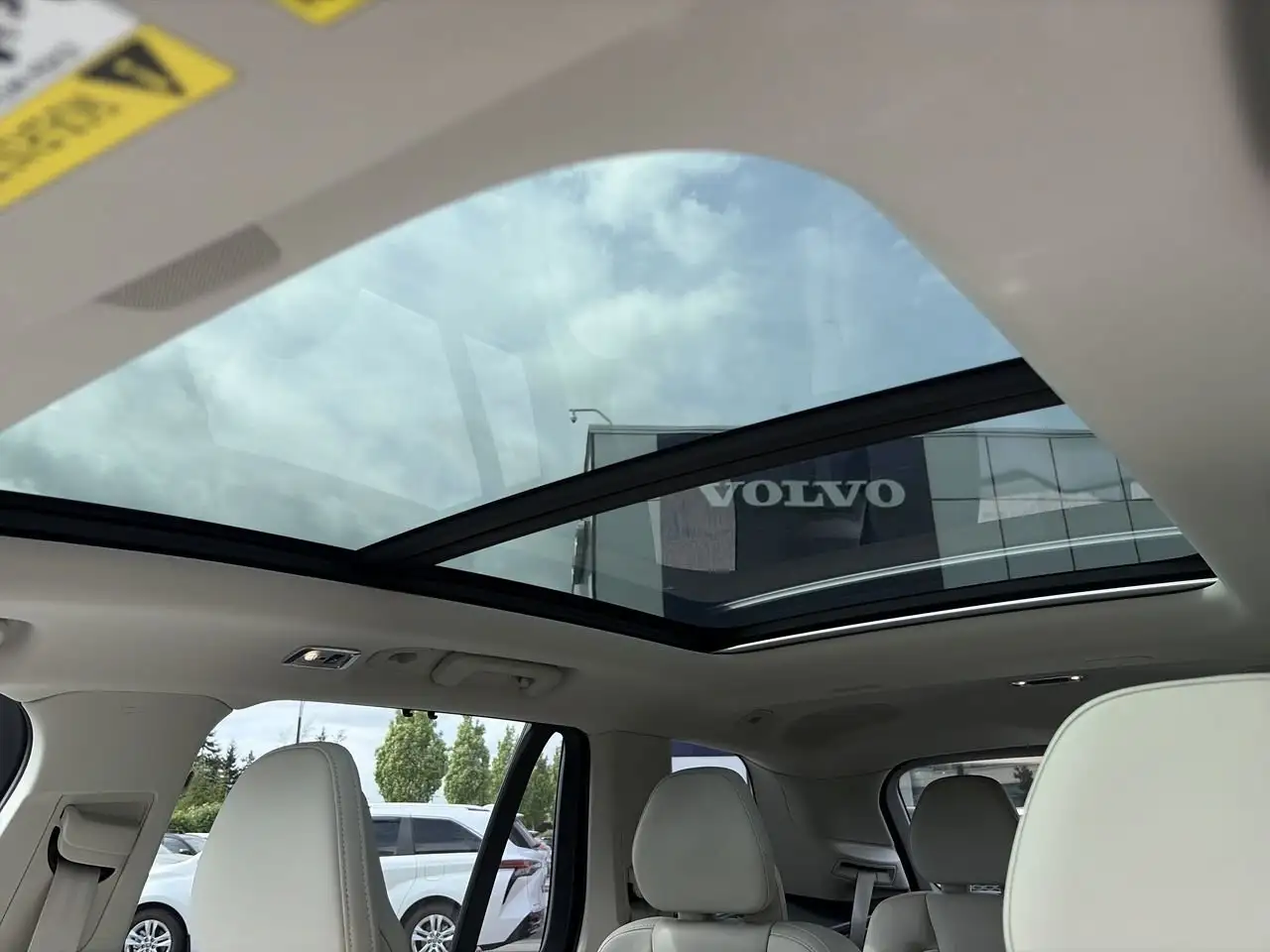 Volvo XC90 снимка Volvo XC90