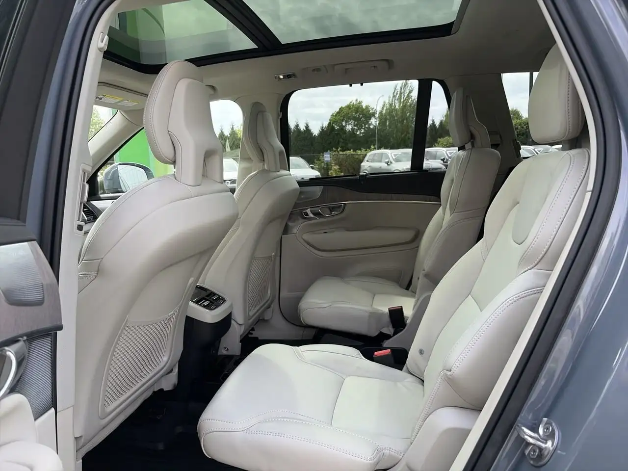 Volvo XC90 снимка Volvo XC90