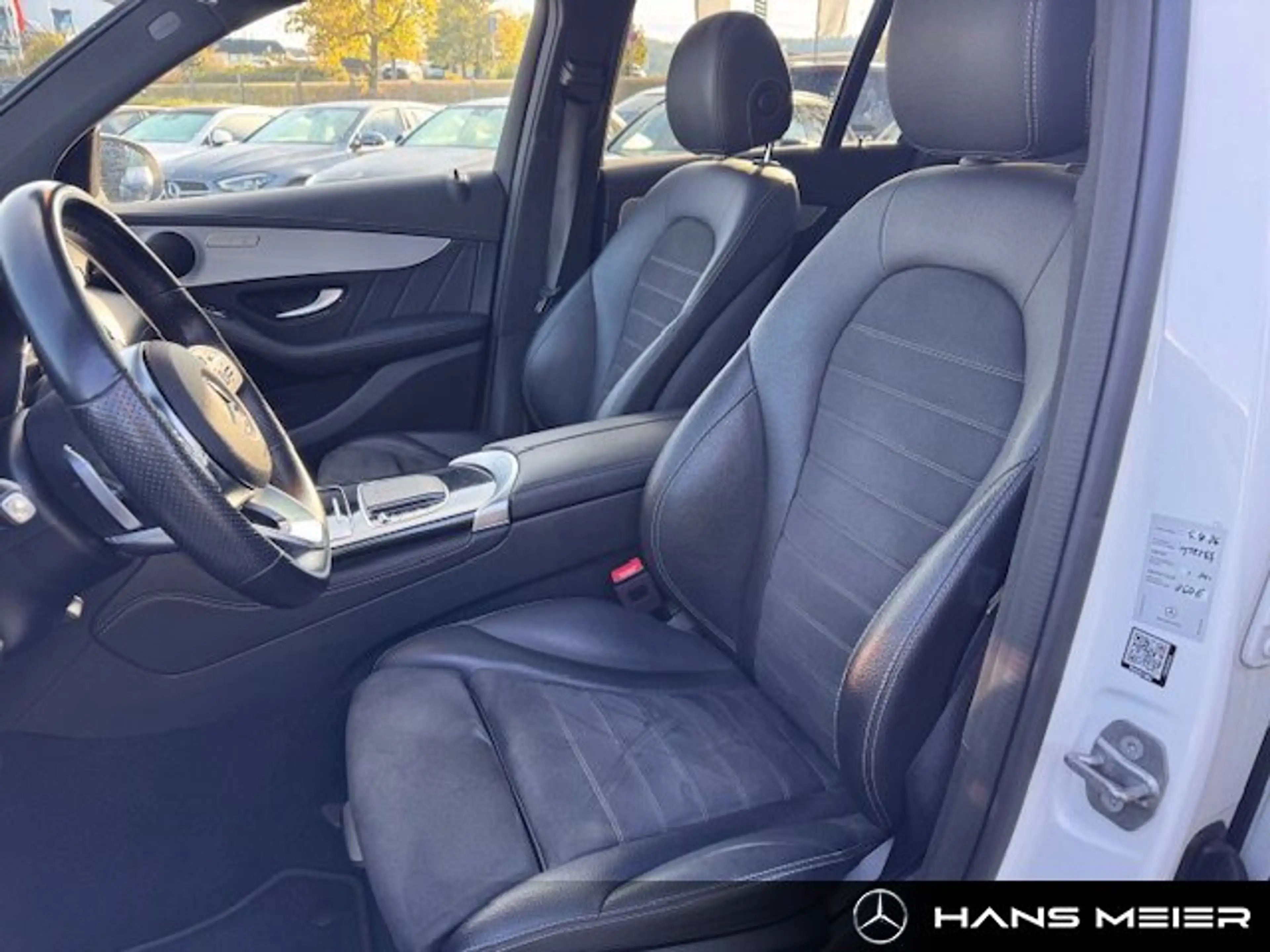 Mercedes-Benz GLC 220 GLC 220 d 4M AMG Panorama 360°Cam 20" Distronic — photo 7