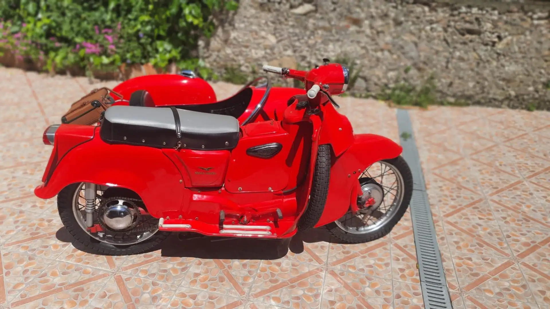 Moto Guzzi Galletto Galletto 192 E con sidecar Longhi Red - 2