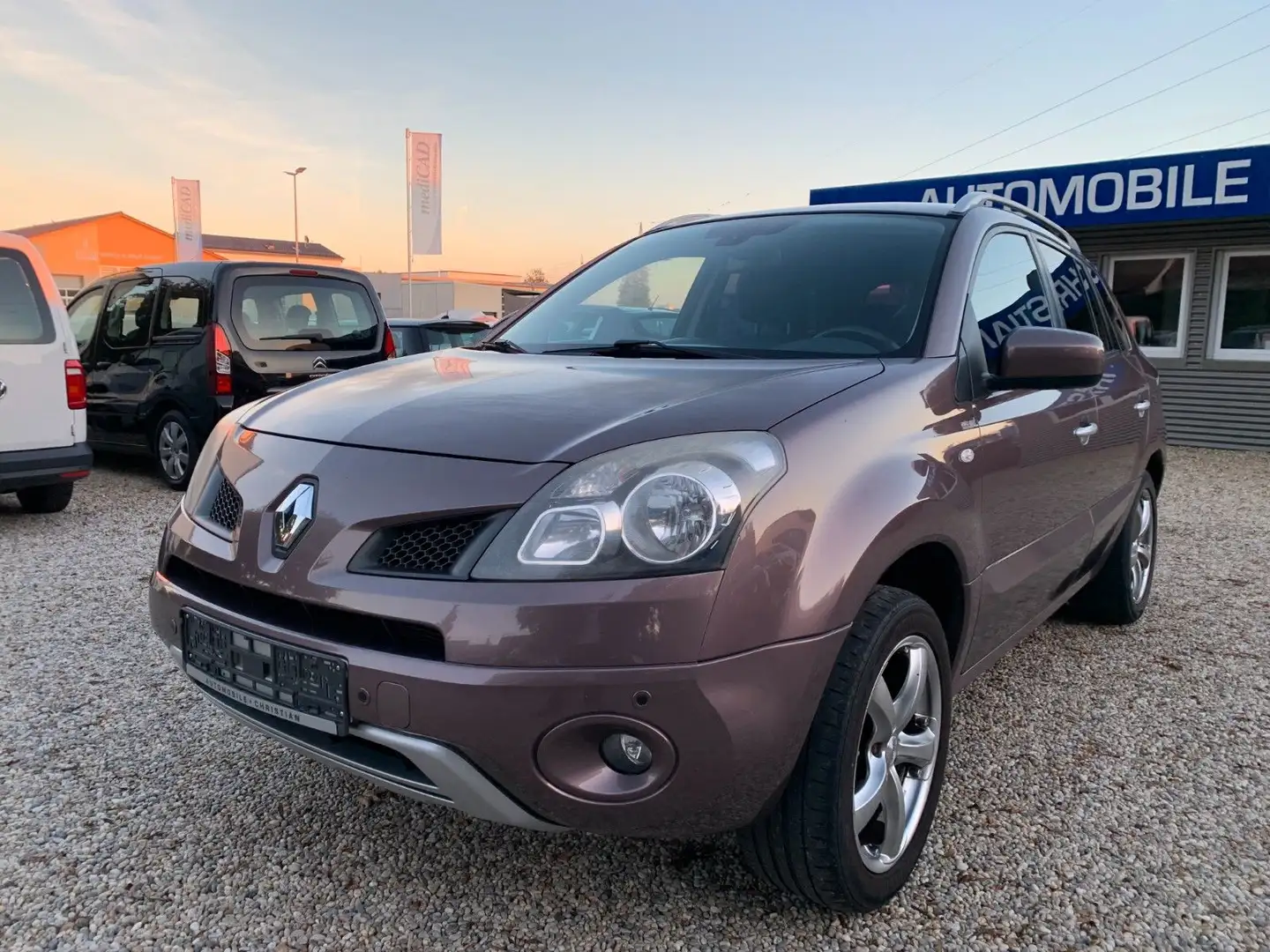 Renault Koleos Dynamique AHK Klimaautomatik Leder 2*PDC Braun - 2