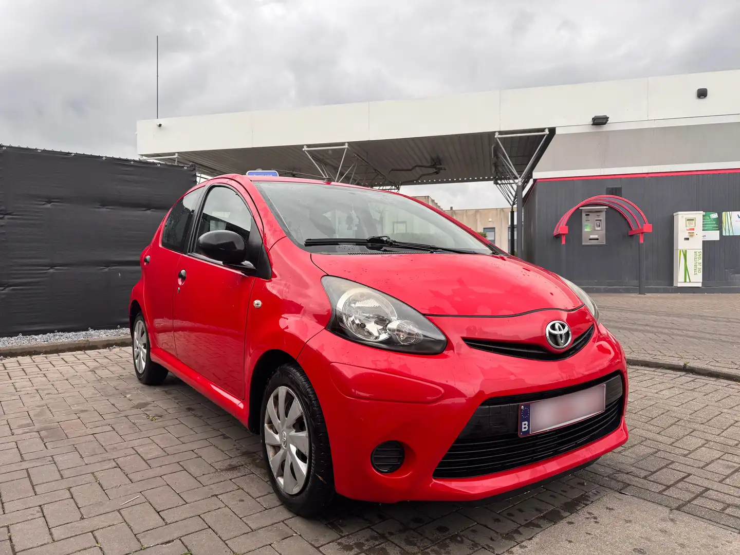 Toyota Aygo Aygo Connect Rouge - 1