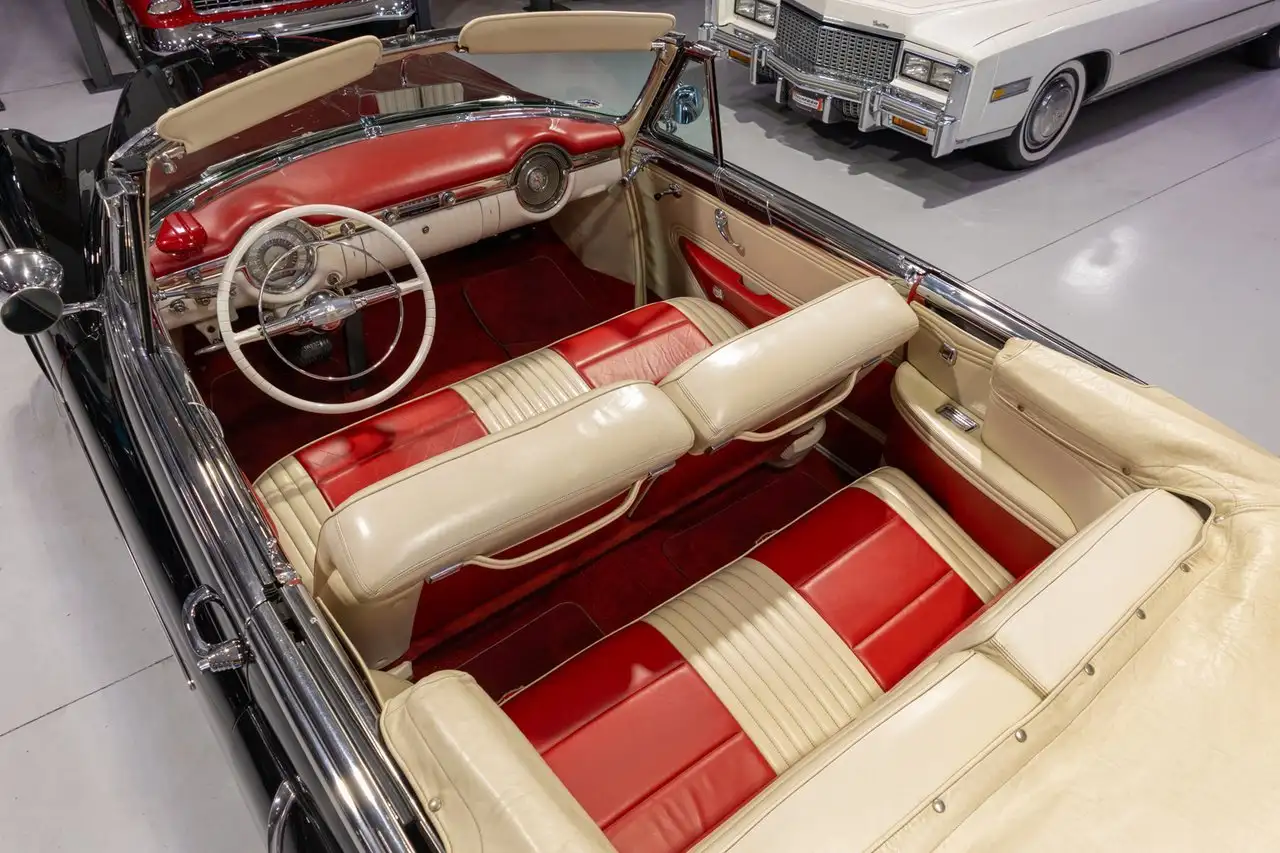 Oldsmobile Ninety-Eight Convertible, foto 5