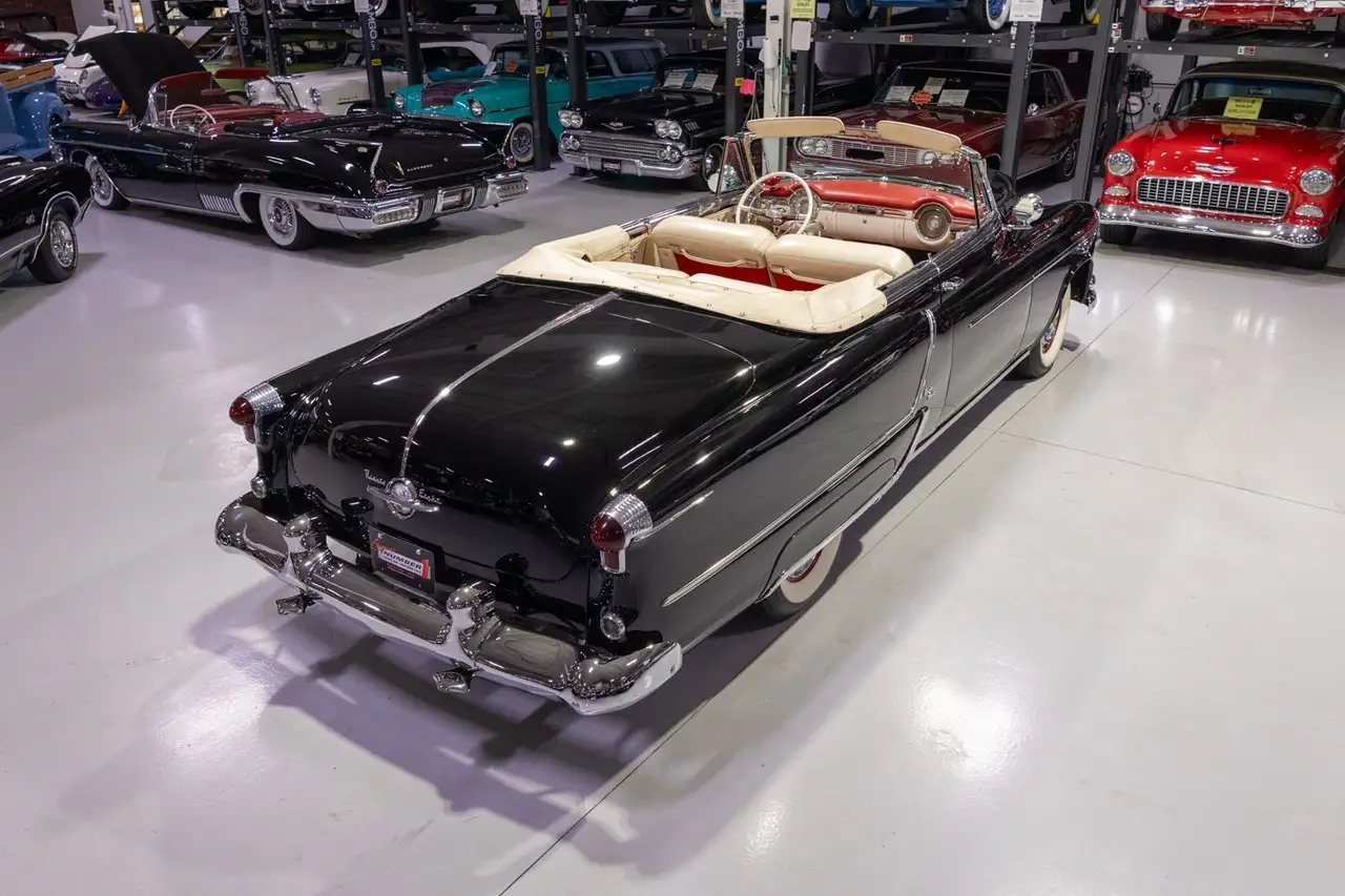 Oldsmobile Ninety-Eight Convertible, foto 12