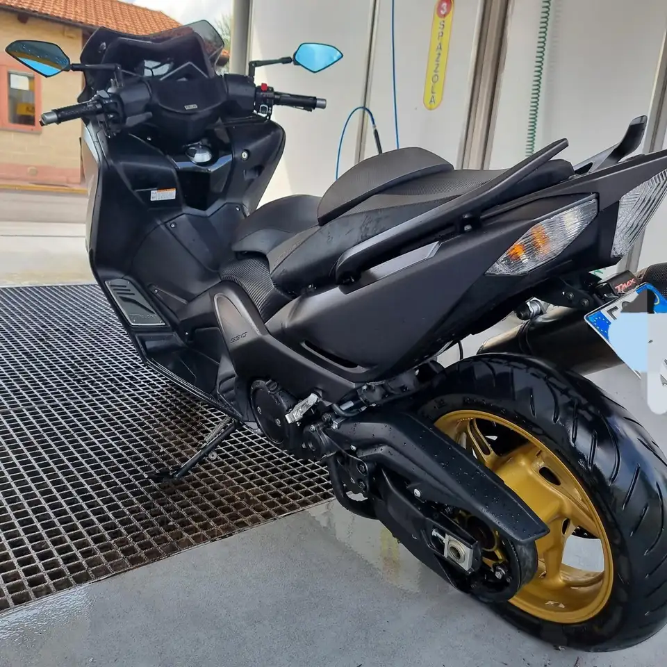 Yamaha Tmax 530