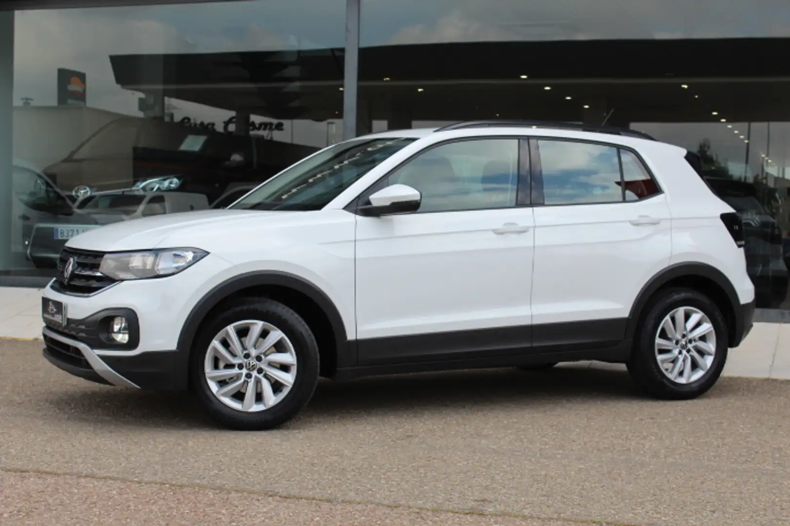 Volkswagen T-Cross 1.0 TSI Advance Blanco - 2