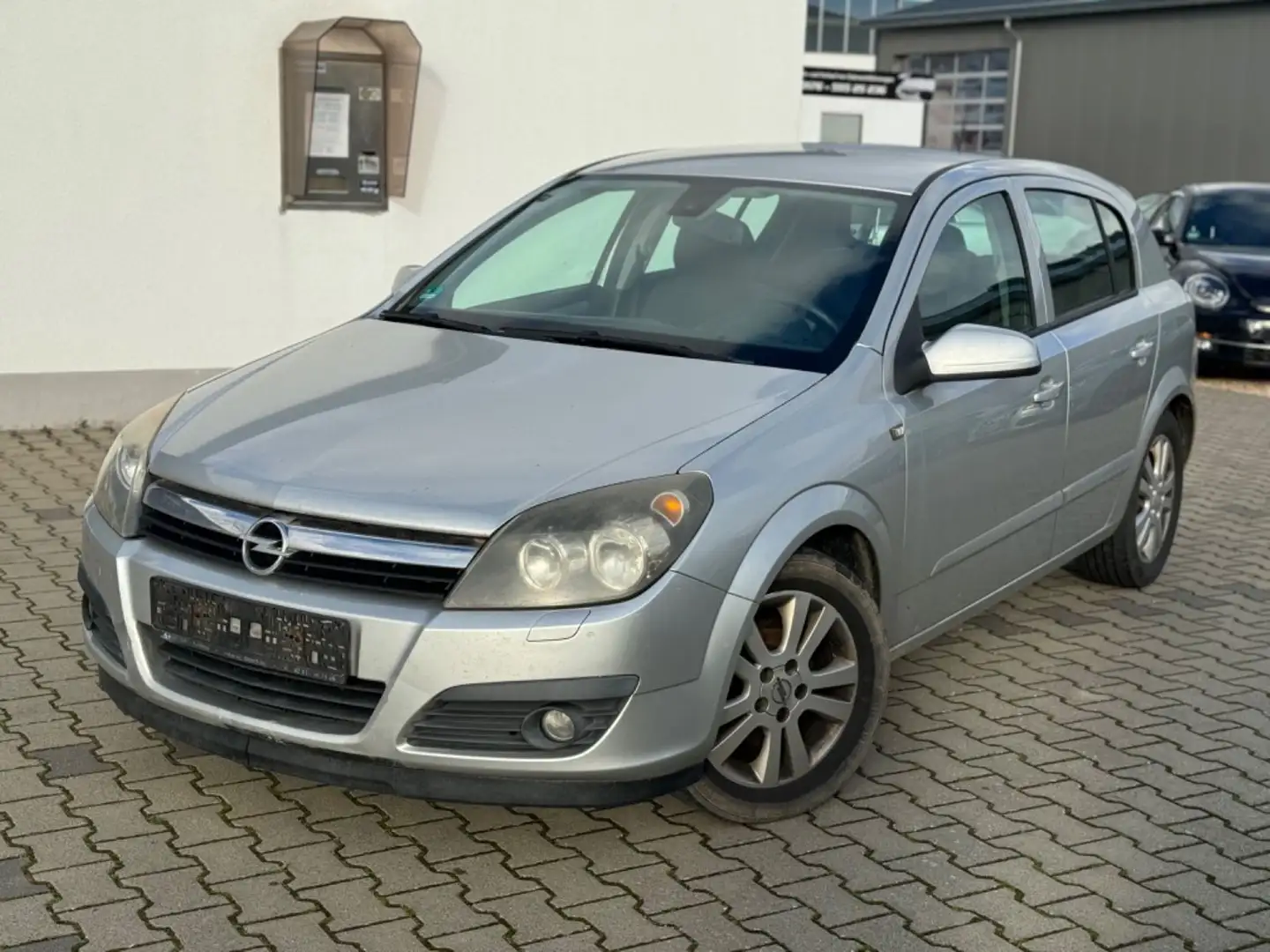 Opel Astra H Lim. Edition+Automatik+Klima+Kein Tüv Silber - 1