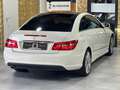 Mercedes-Benz E 250 Coupe E 250 CDI//AMG//PANORAMA//HARMAN/KARDON Weiß - thumbnail 10