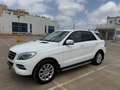 Mercedes-Benz ML 400 MATIC Weiß - thumbnail 2