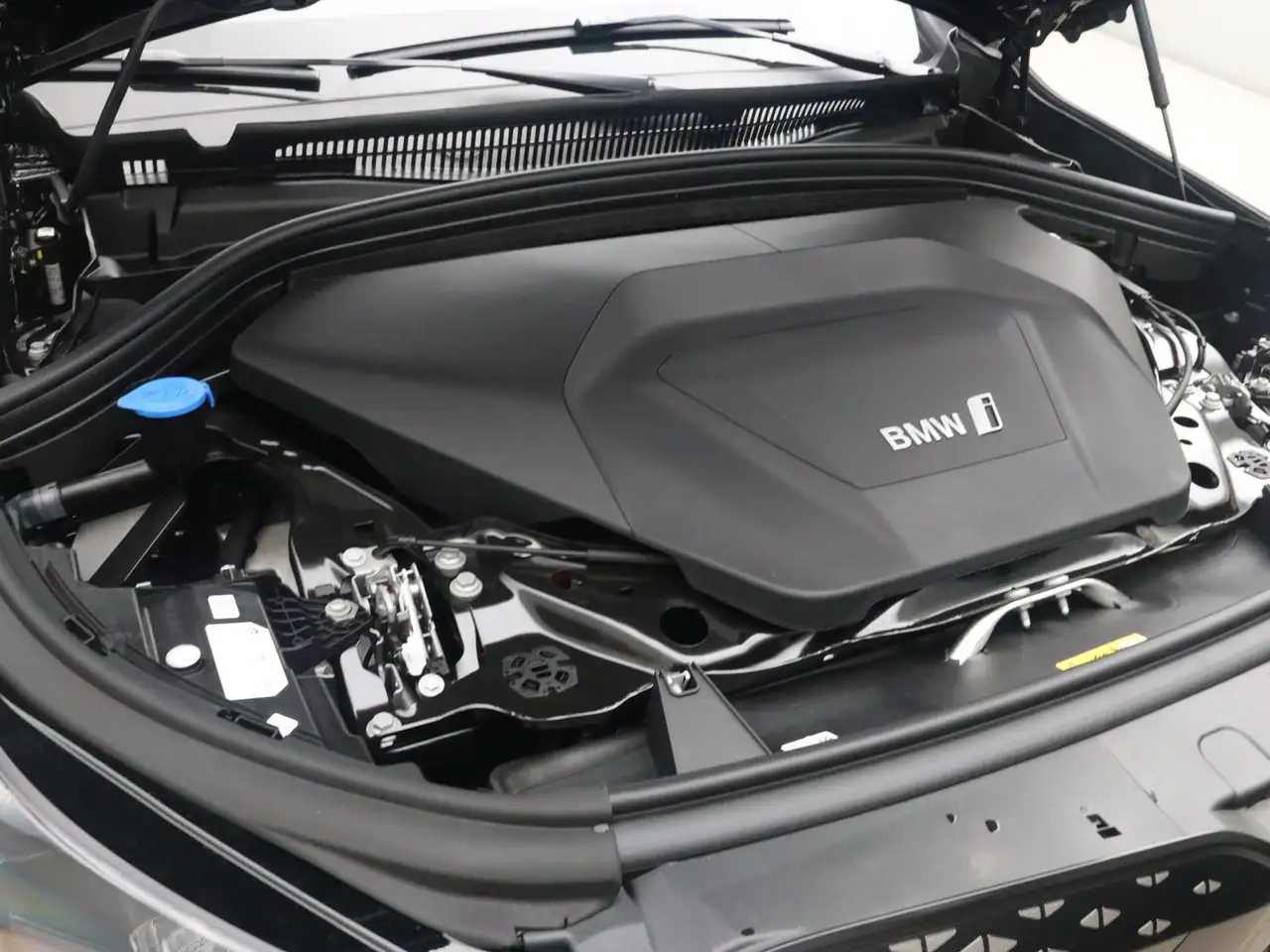 BMW iX1 2026