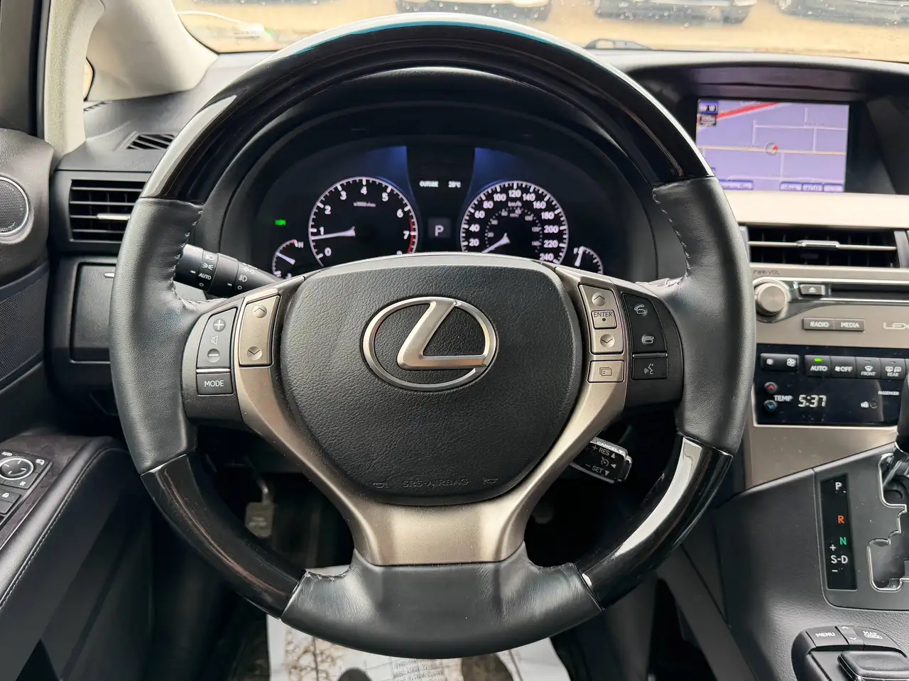 Lexus RX снимка Lexus RX