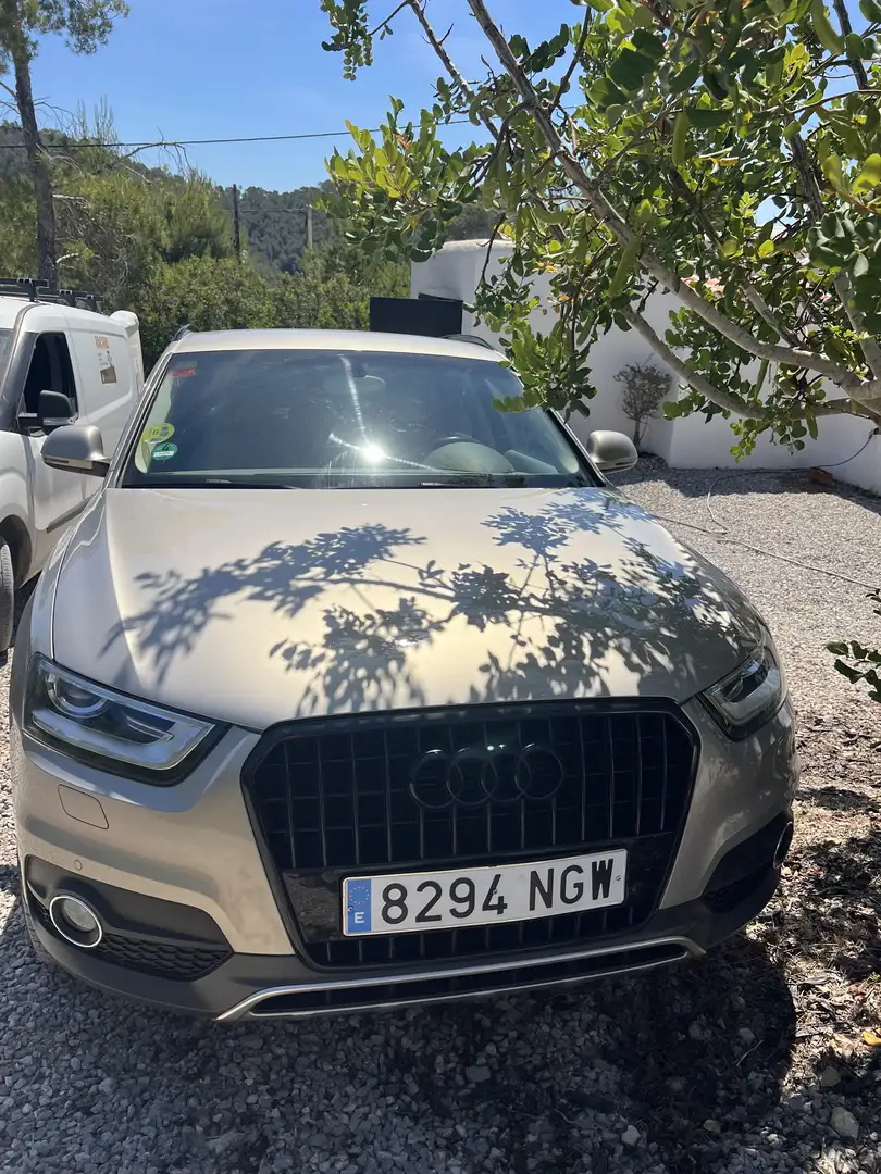 Audi Q3 2.0TDI Ambition quattro - 1