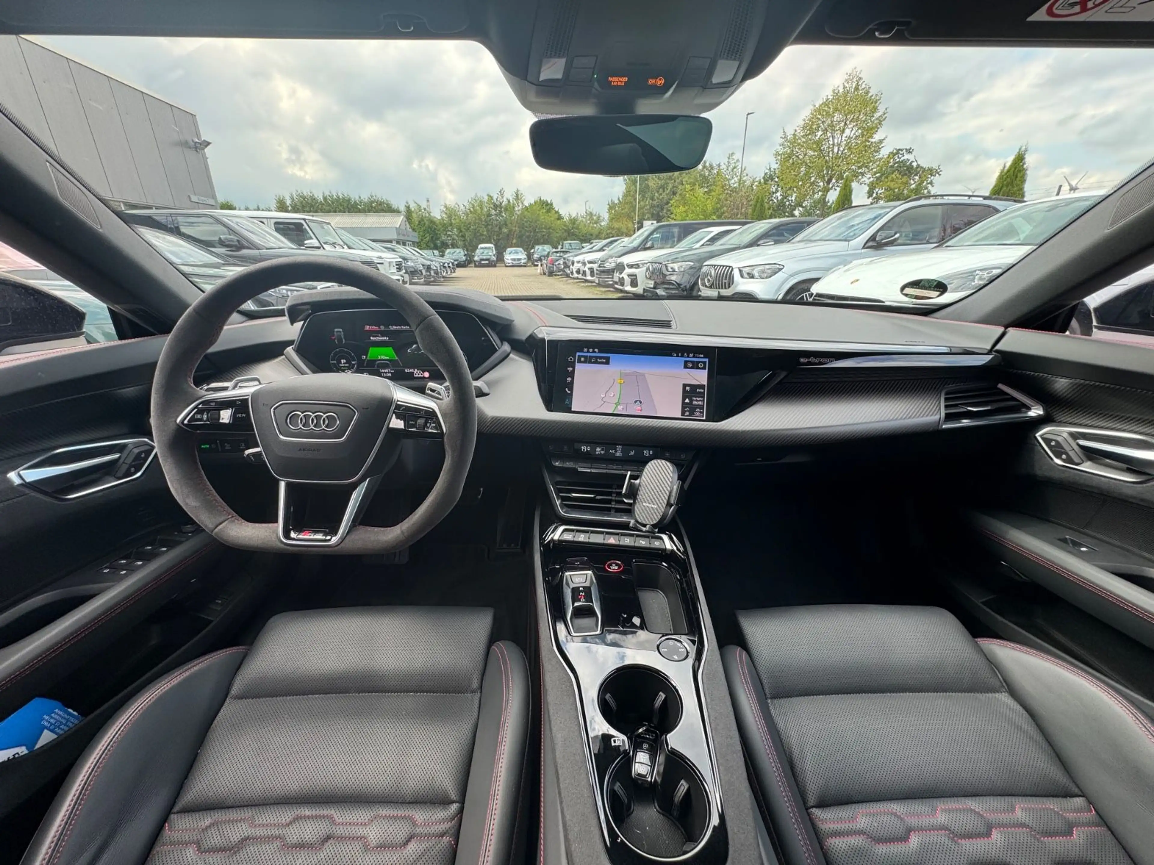 Audi e-tron GT RS quattro -Matrix -Pano -HUD — photo 11