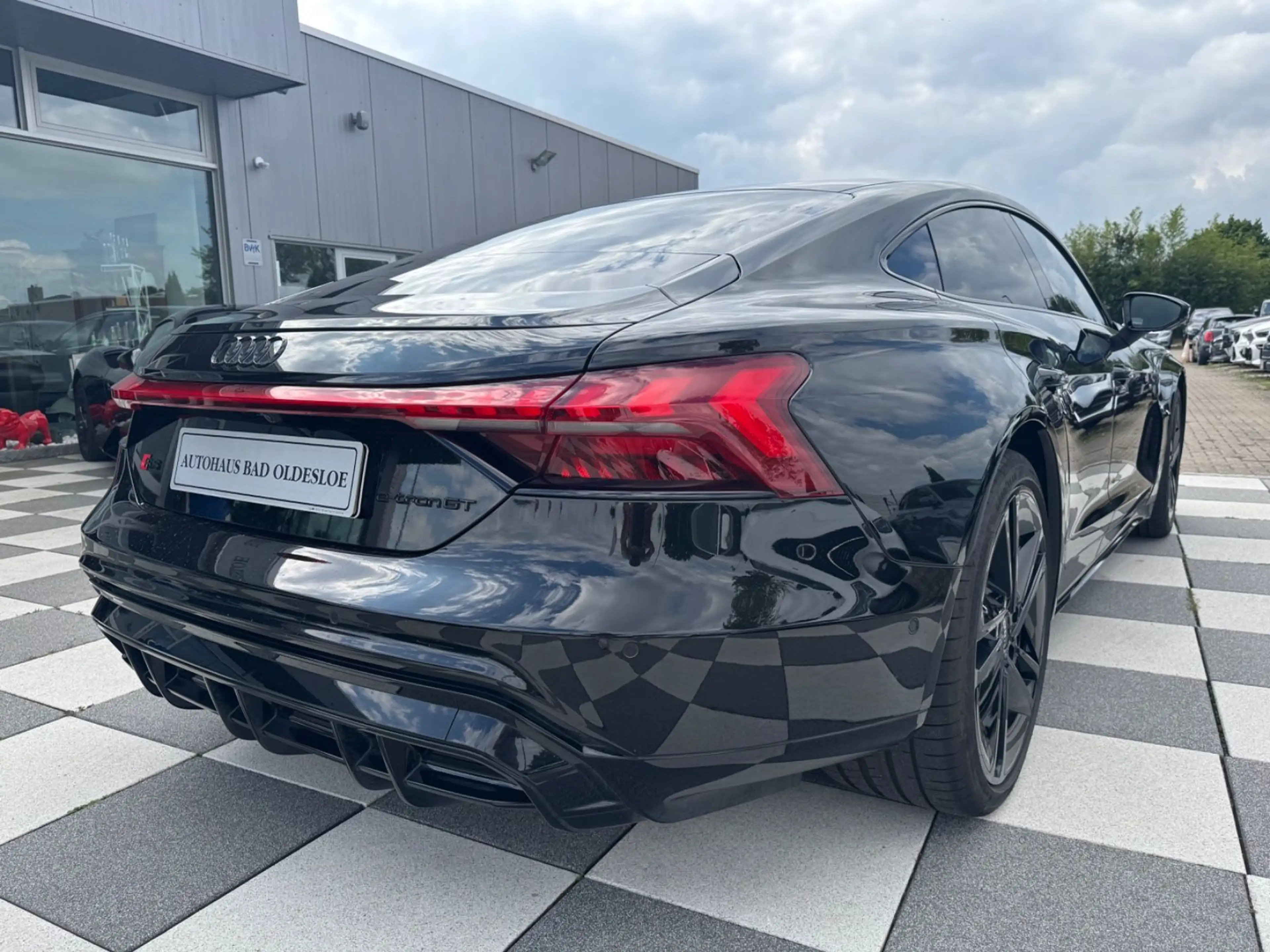 Audi e-tron GT RS quattro -Matrix -Pano -HUD — photo 7