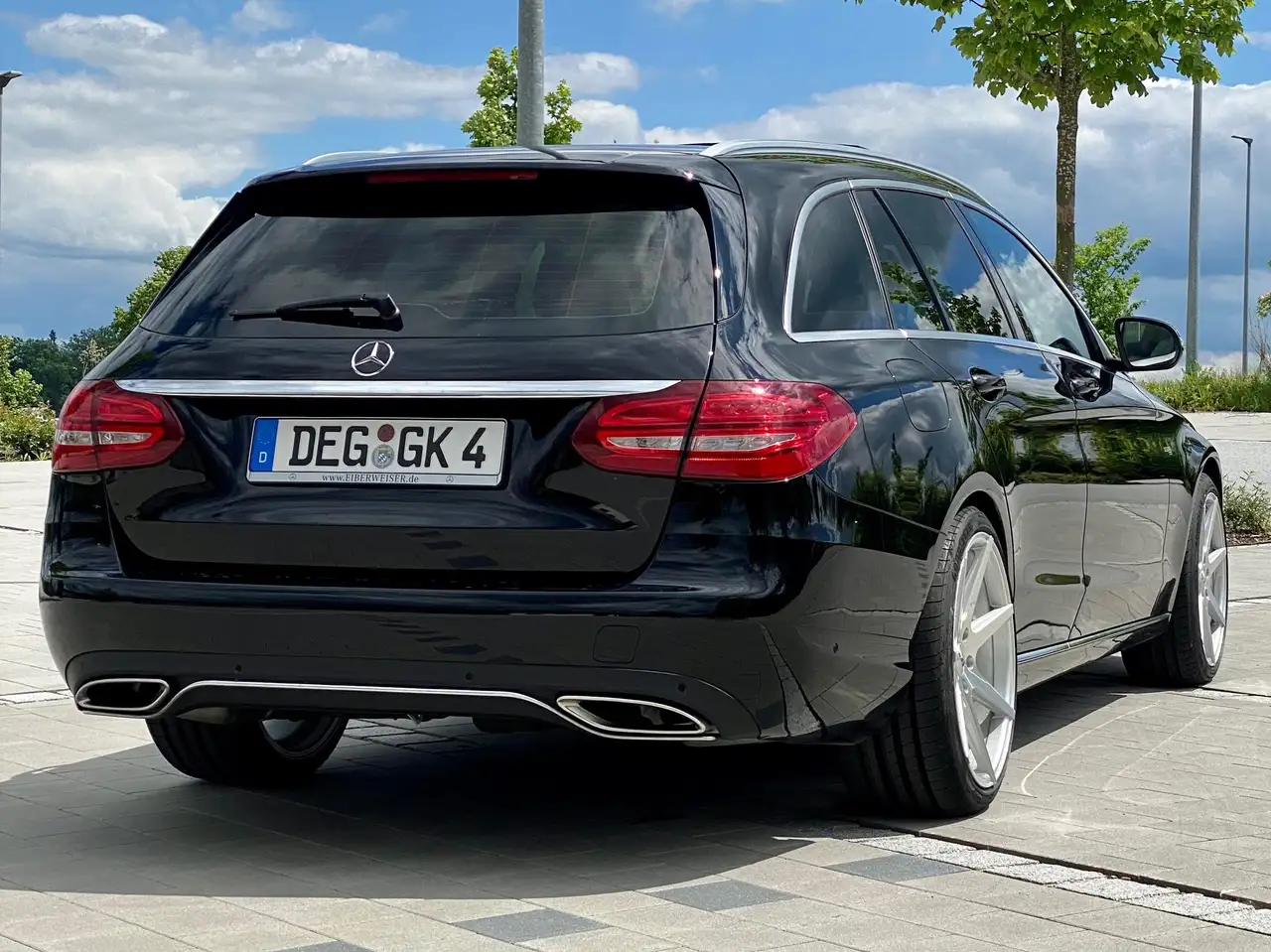 Mercedes-Benz C 400