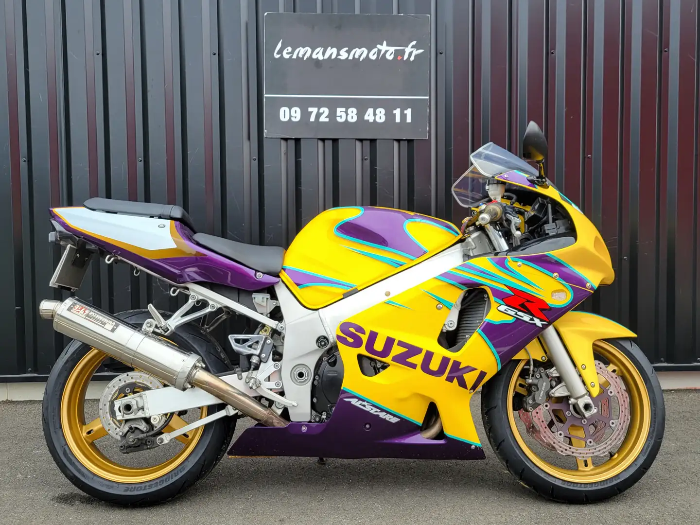 Suzuki GSX-R 600 - 1