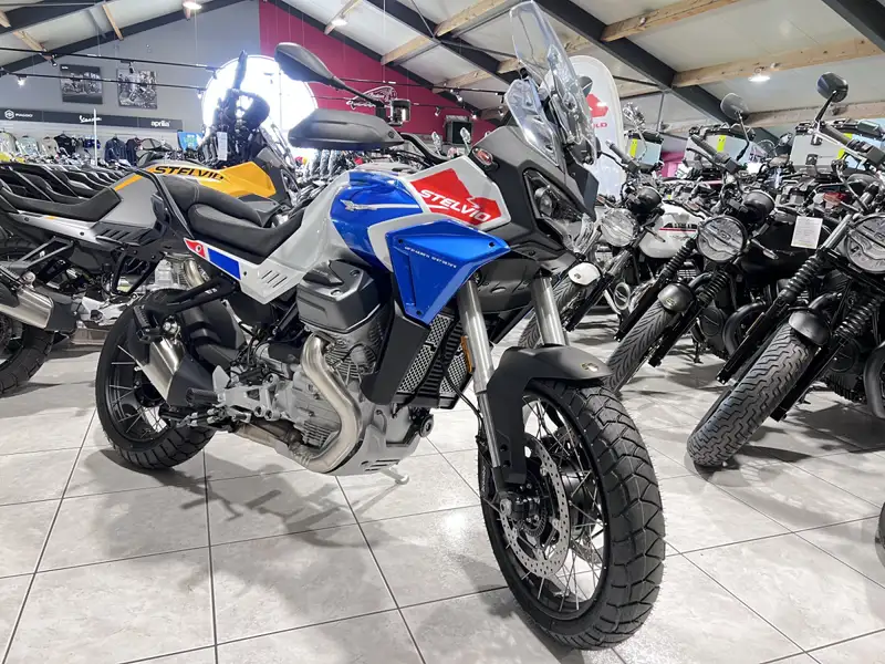 Moto Guzzi Stelvio - foto 7