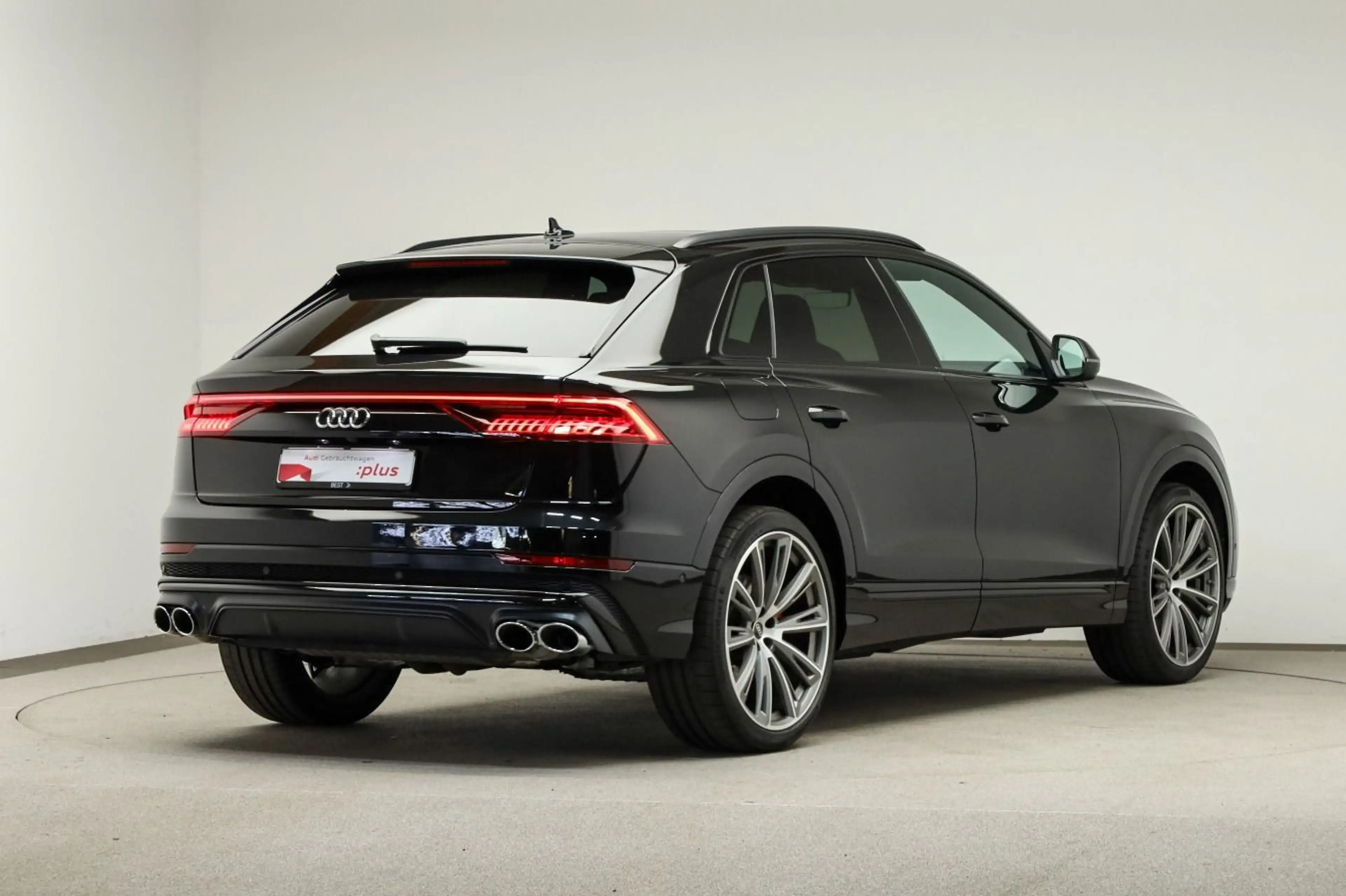 Audi SQ8 Pano, Massage, HUD, Assist, Matrix, Leder — photo 2