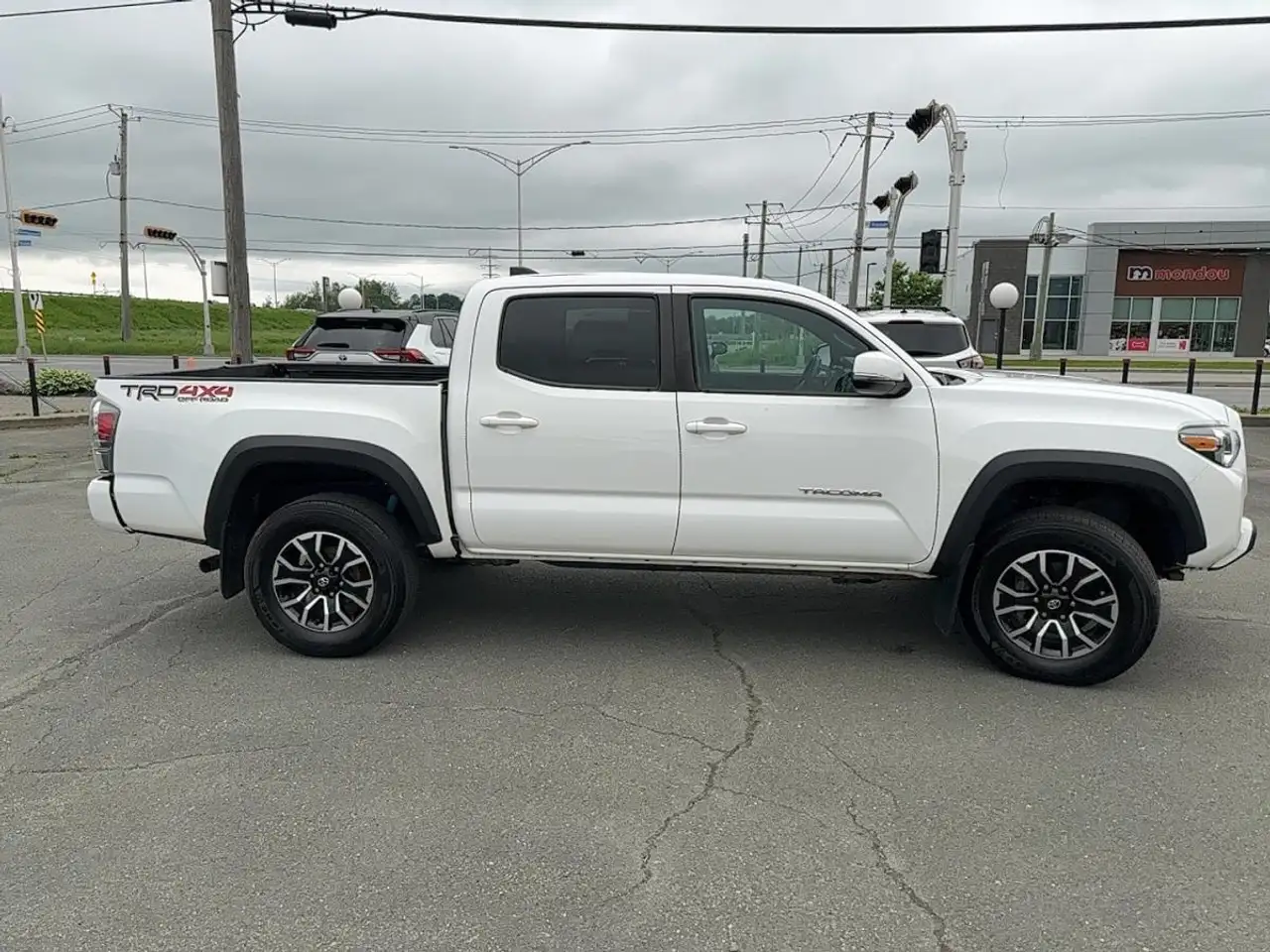 Toyota Tacoma снимка Toyota Tacoma