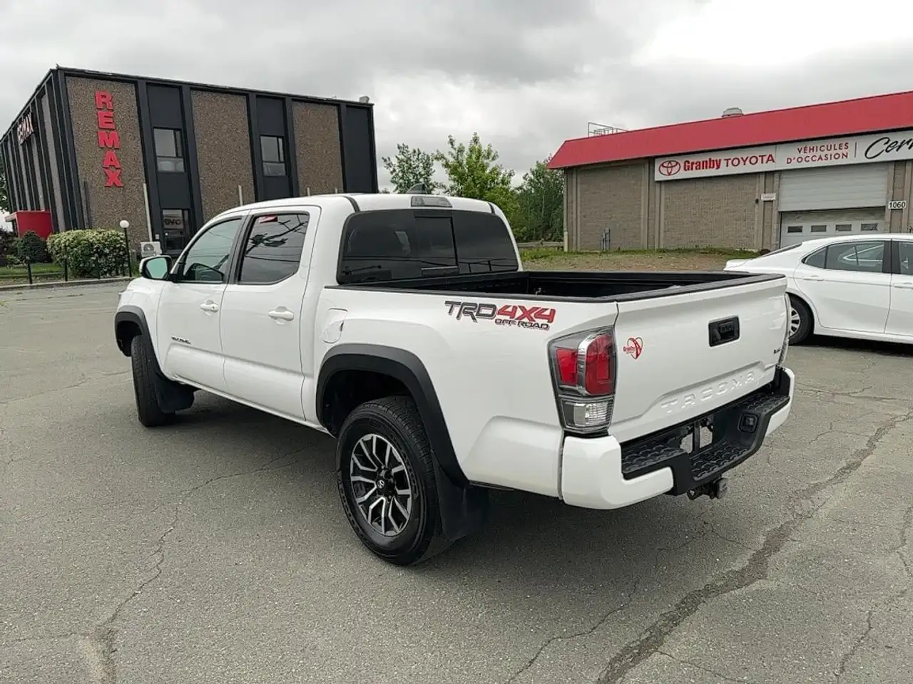 Toyota Tacoma снимка Toyota Tacoma